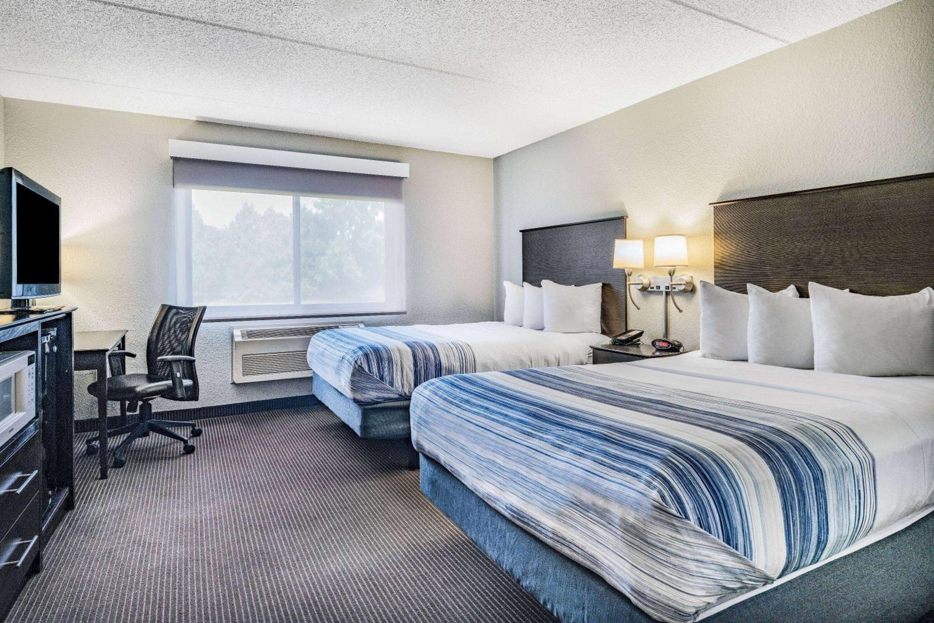 Deluxe Double Room - Mobility Access/Non-Smoking photo 3
