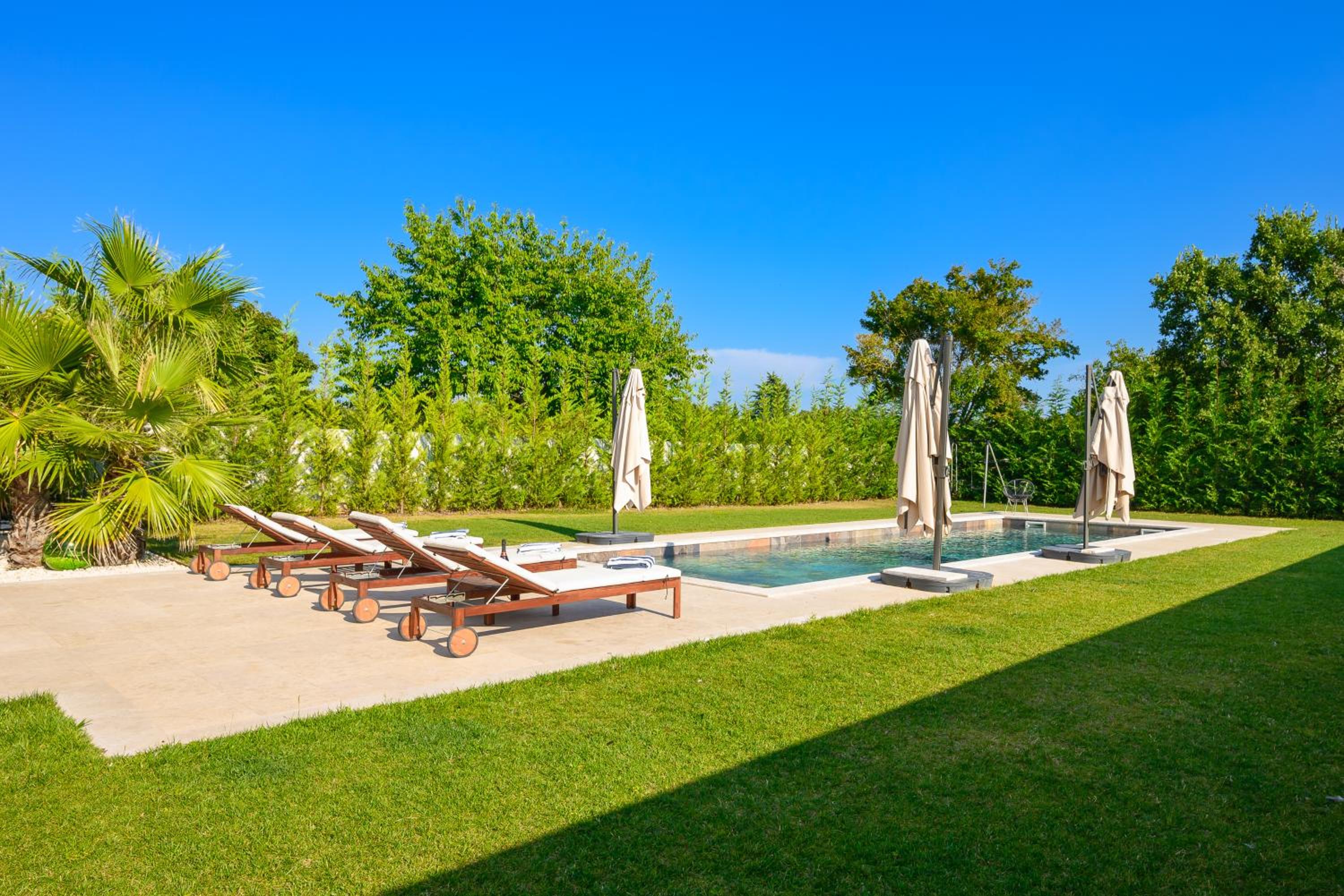 Villa with Sea View photo 2