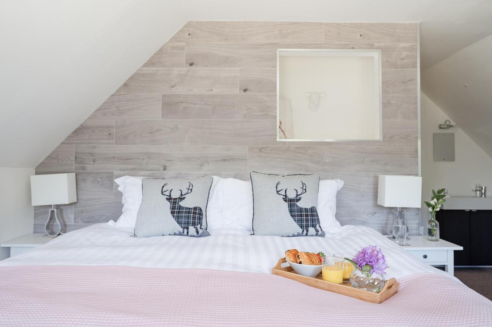 Four-Bedroom House photo 1