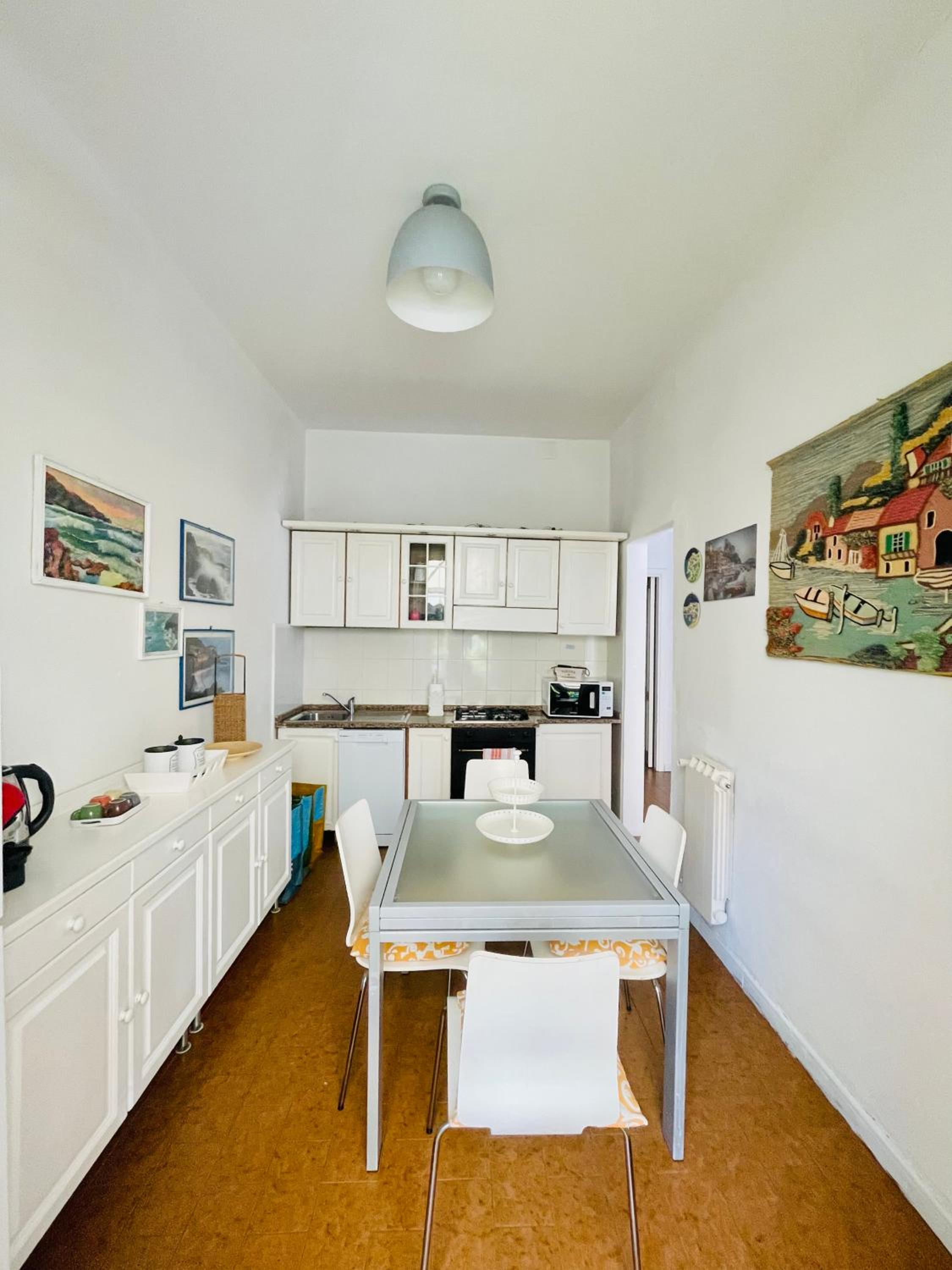 Two-Bedroom Apartment - Photo 25