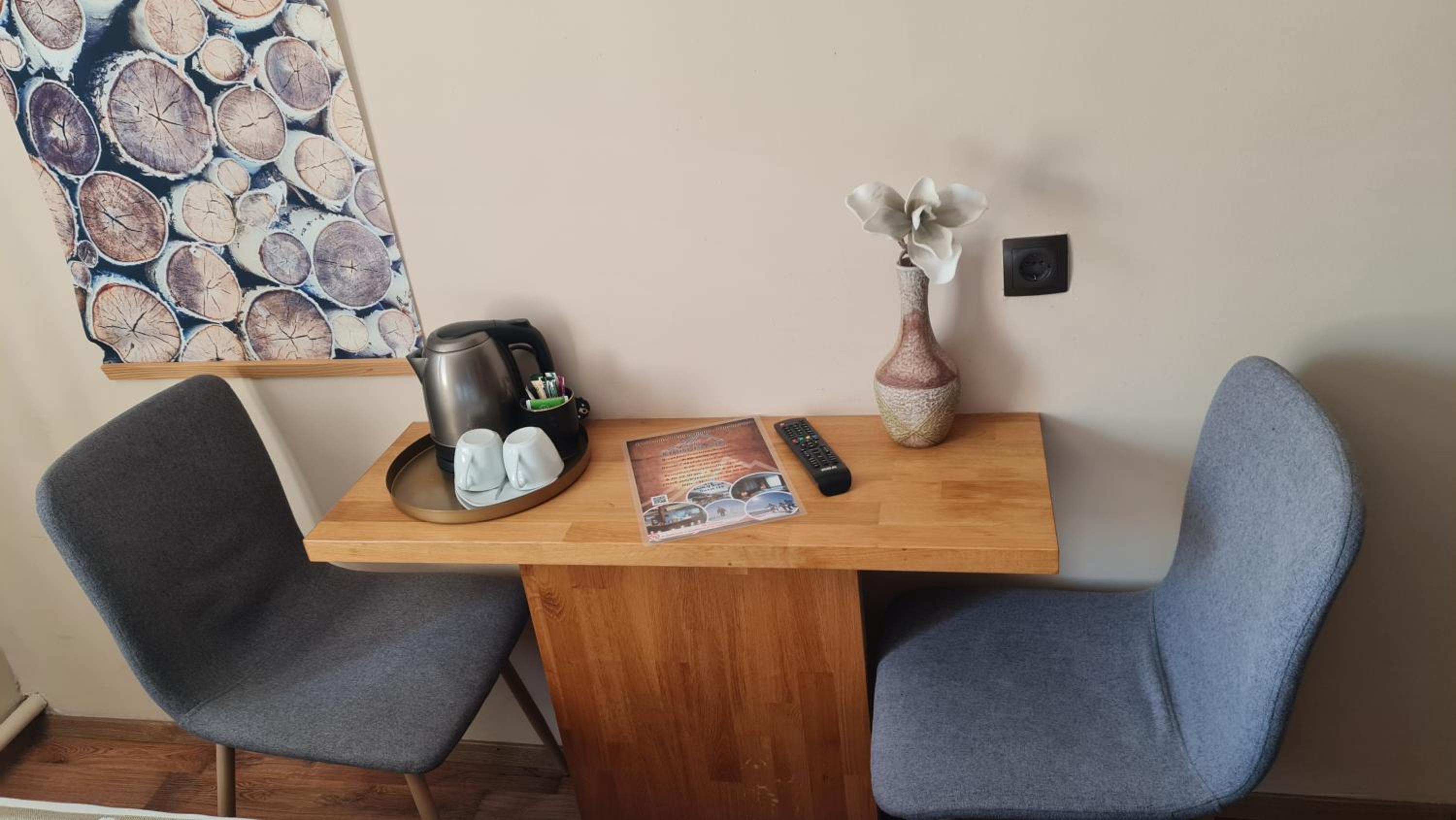 Double Room - Photo 9