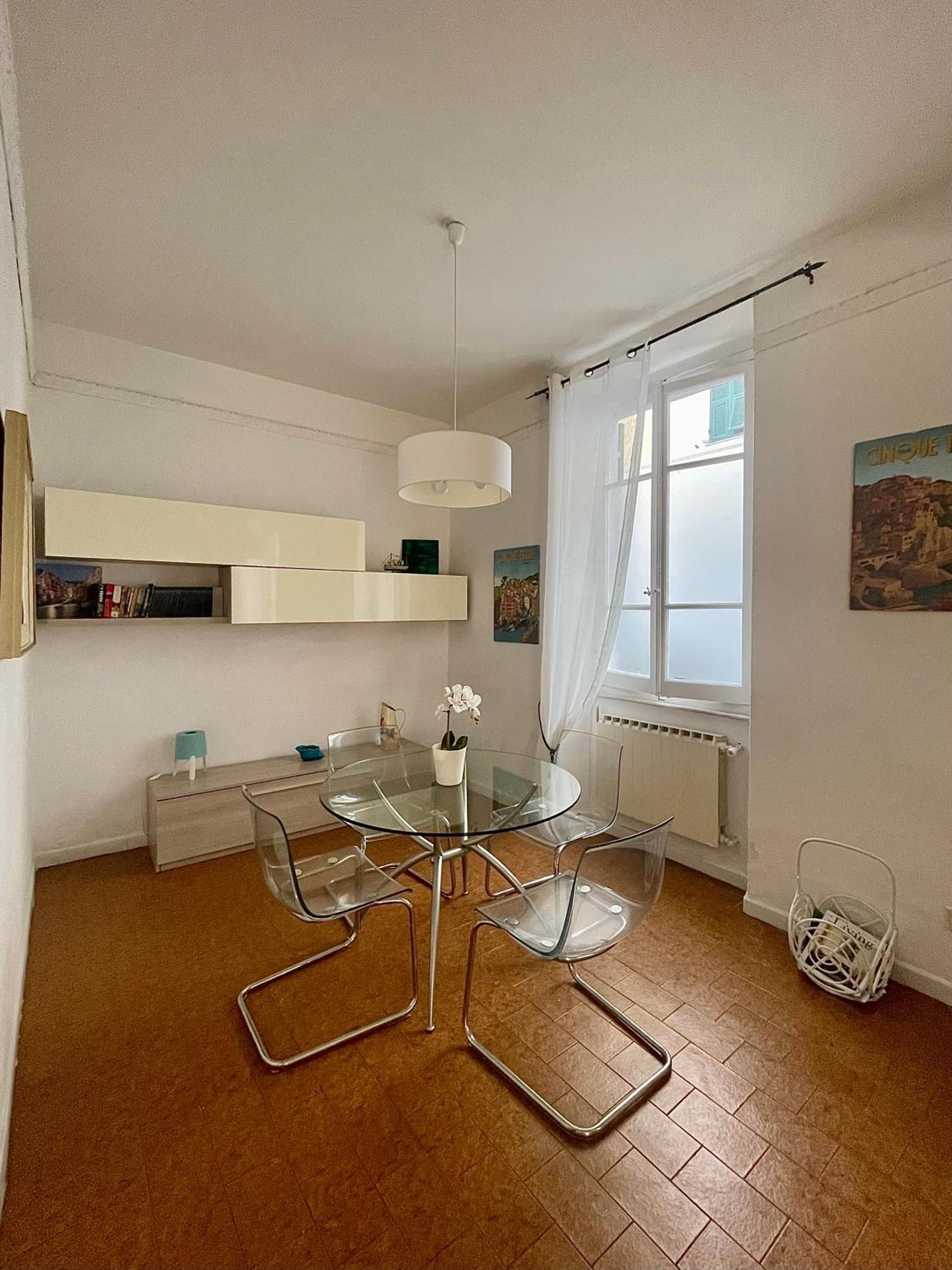Two-Bedroom Apartment - Photo 32