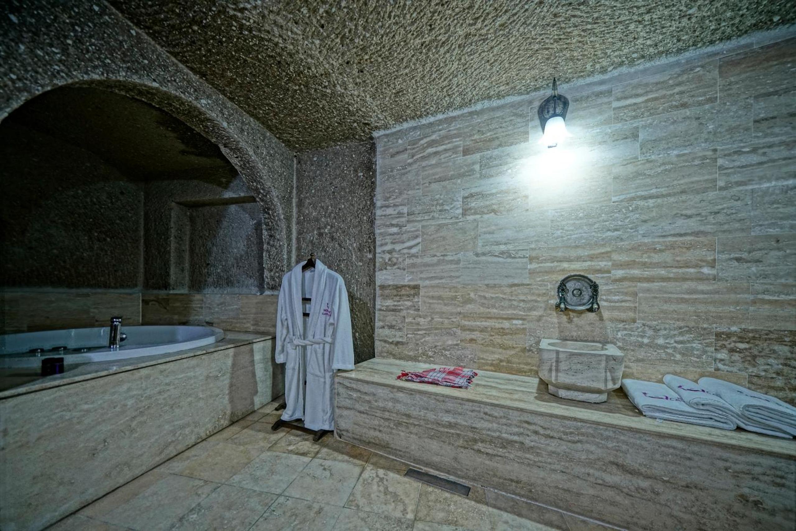 Sultan Cave Suite - Photo 37