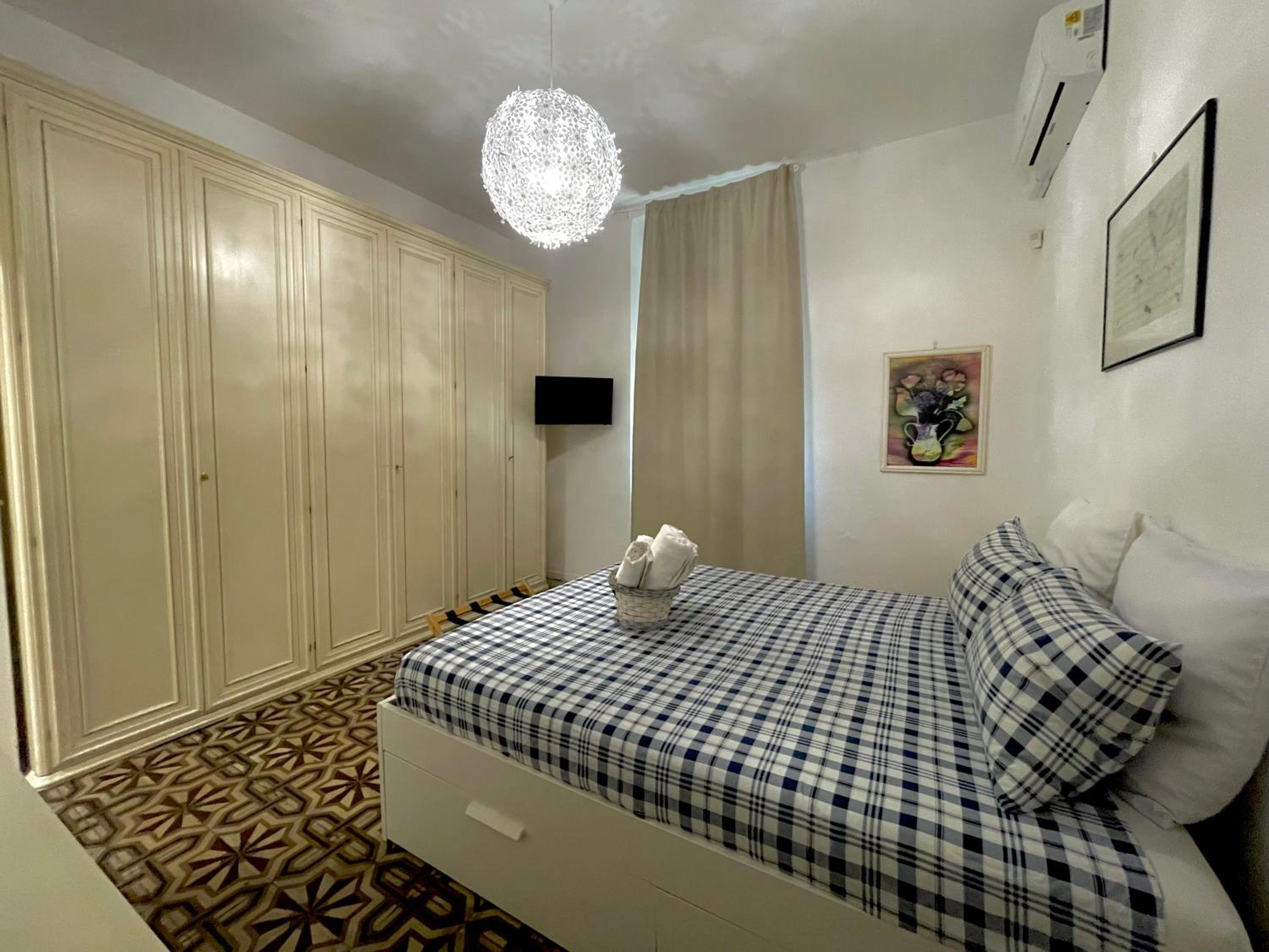 Two-Bedroom Apartment - Photo 42