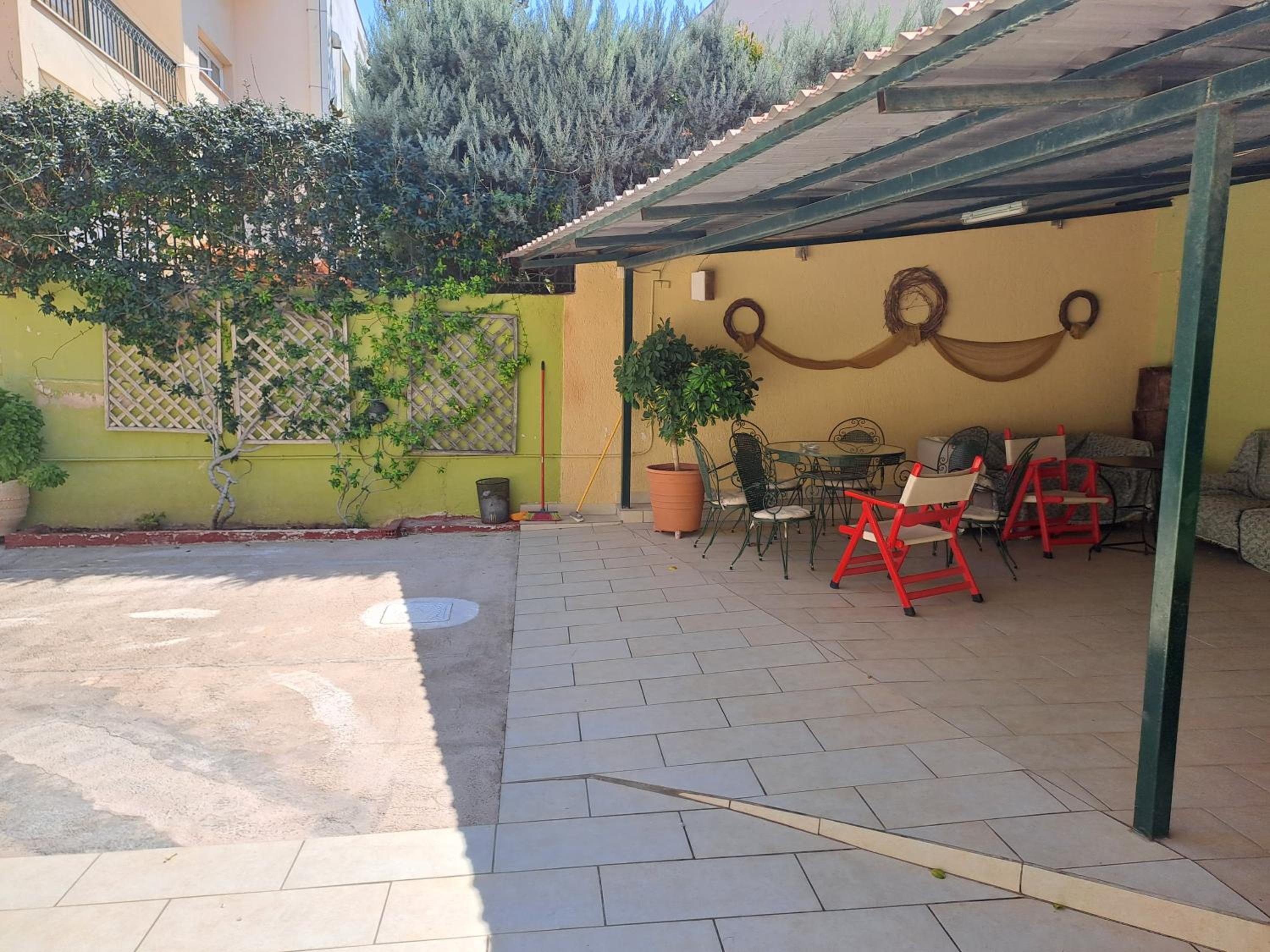 Apartment - Photo 20