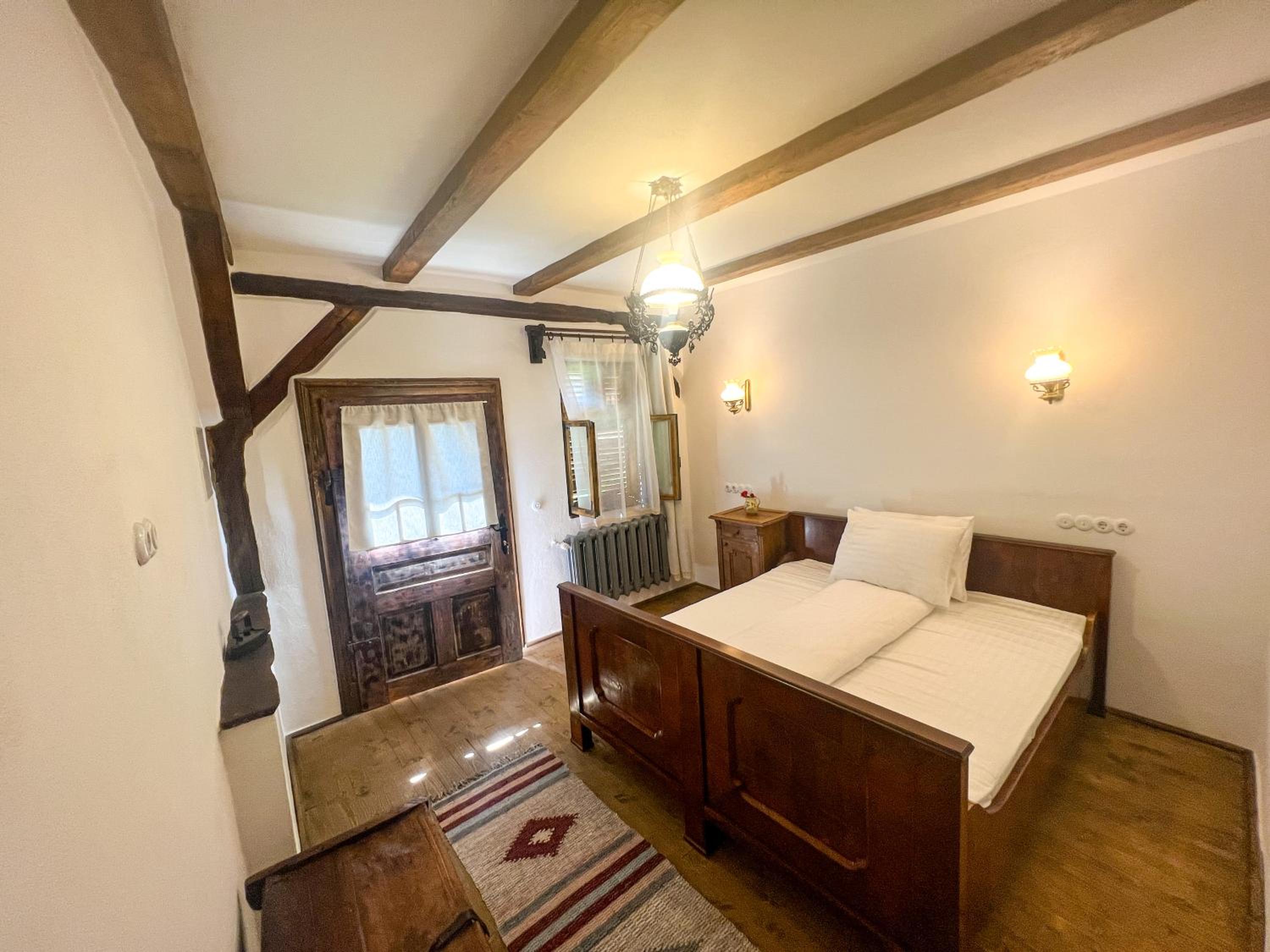 Standard Double Room photo 3