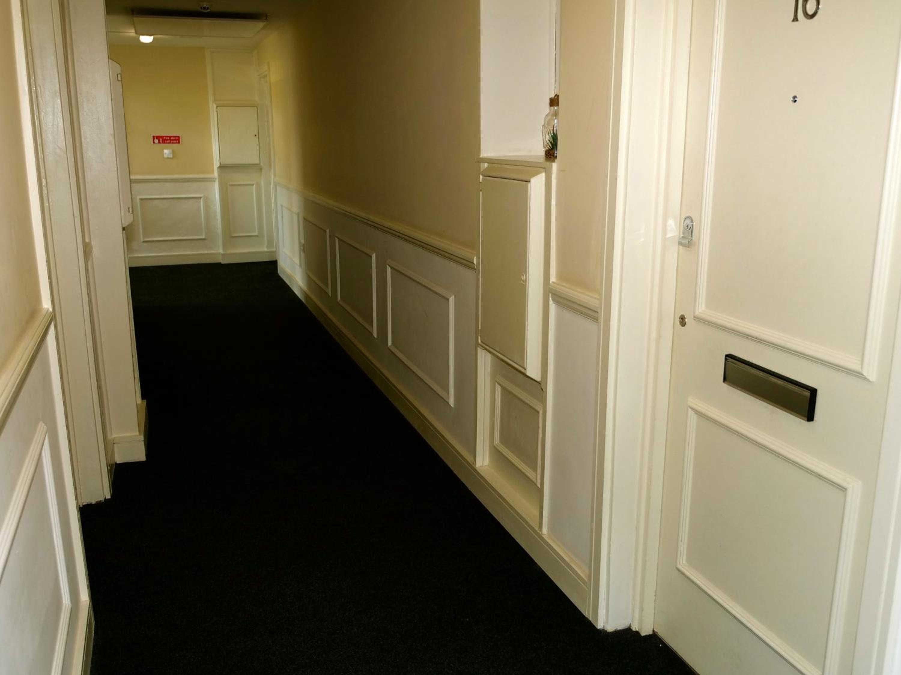 Apartment - Photo 13
