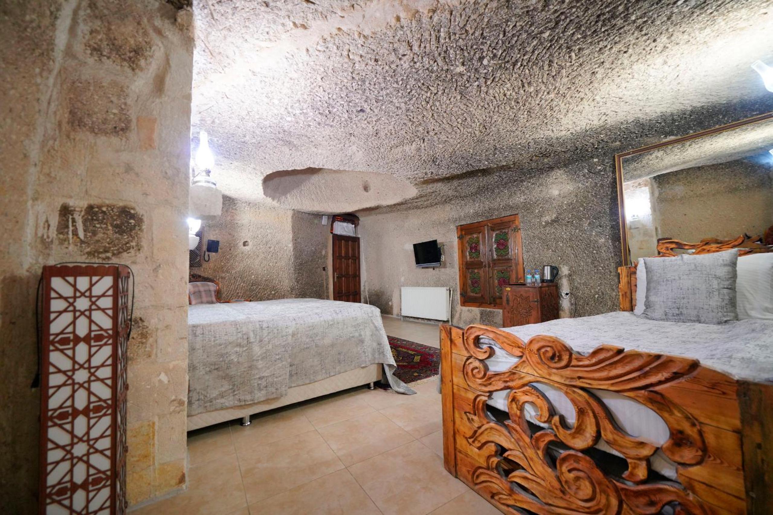 Double Cave Room  - Photo 13