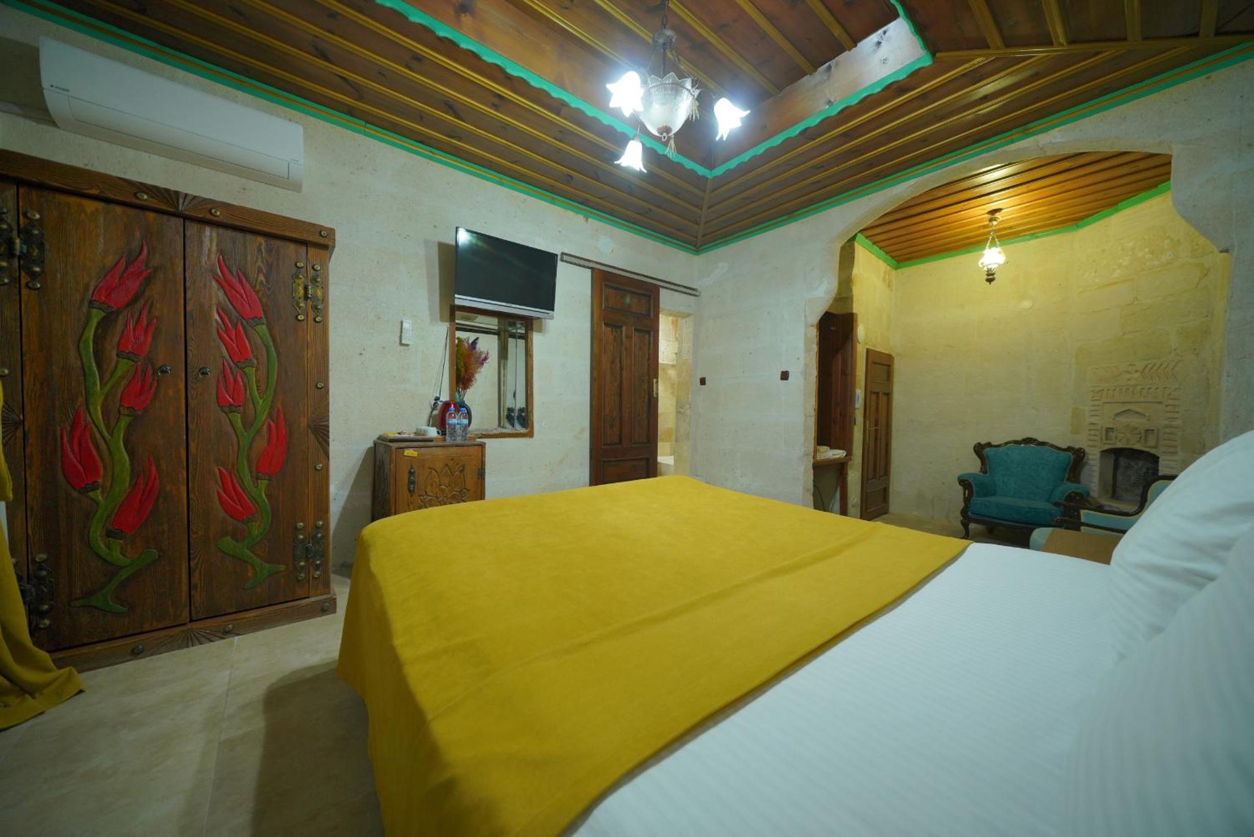 Double Arch stone Room  - Photo 24