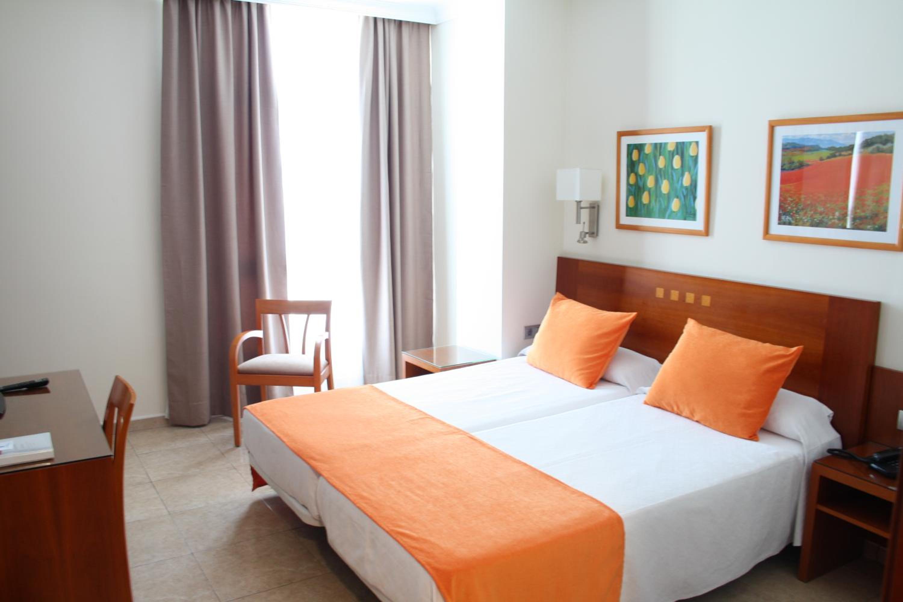 Double Room - Photo 1