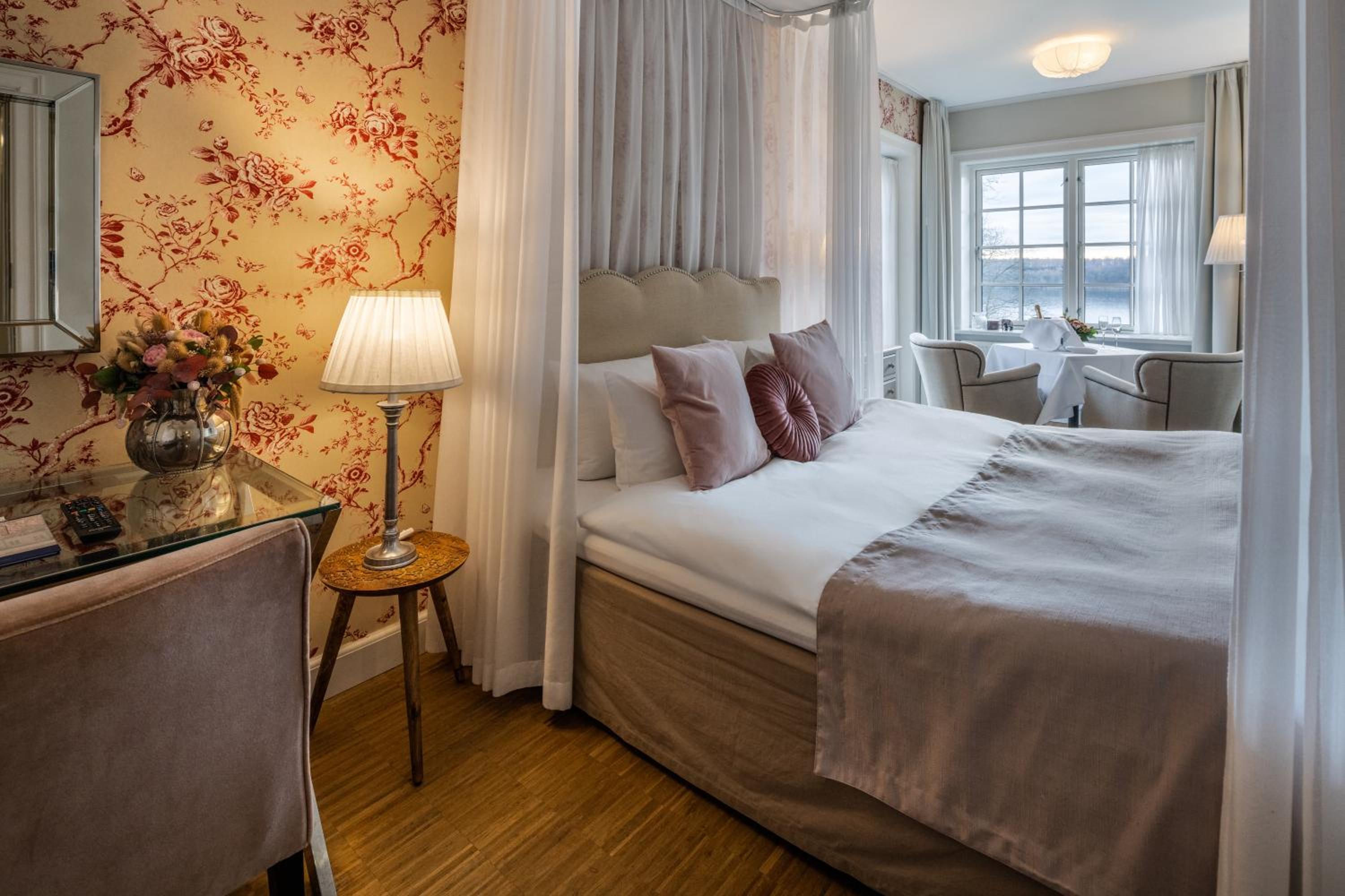 Romantic Suite photo 2
