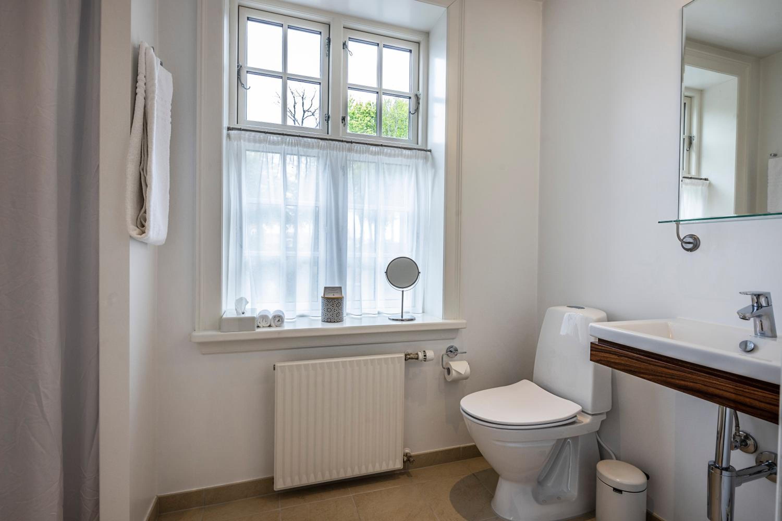 Seaside Double Room With Shower photo 2