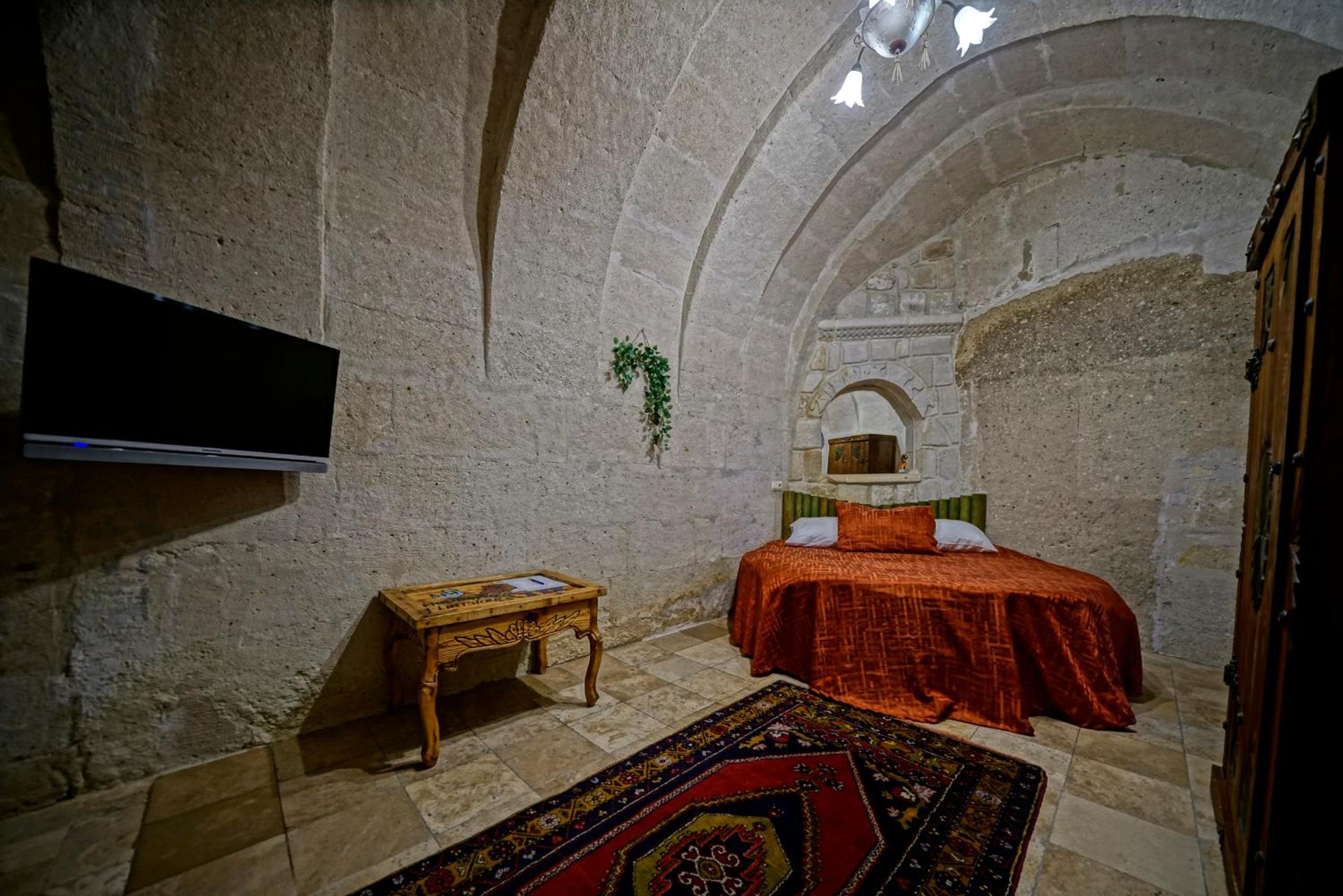 Standard Triple Room - Photo 3