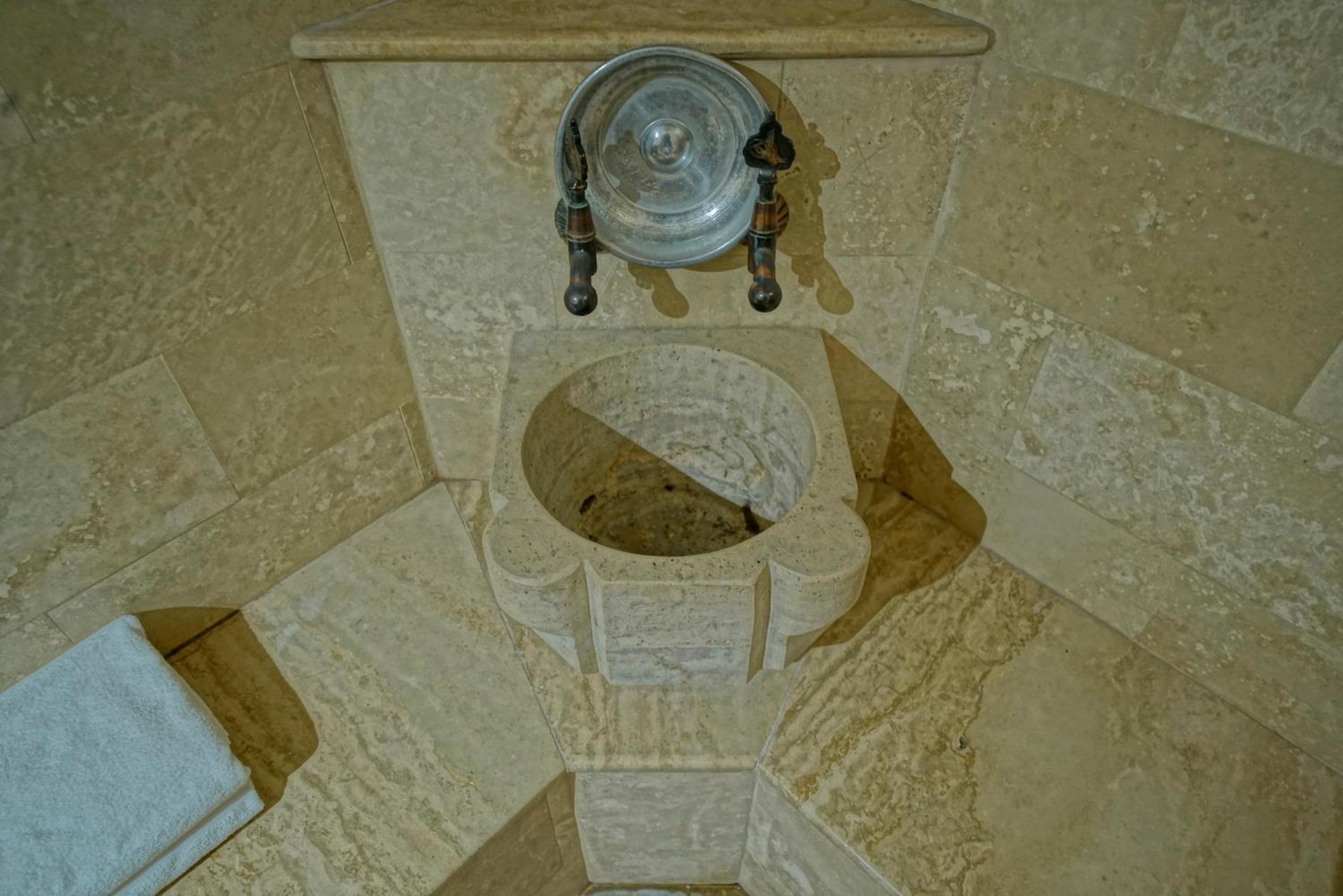 Standard Triple Room - Photo 4