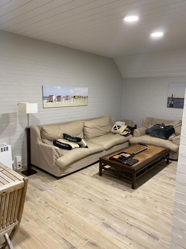 Three-Bedroom Villa photo 1