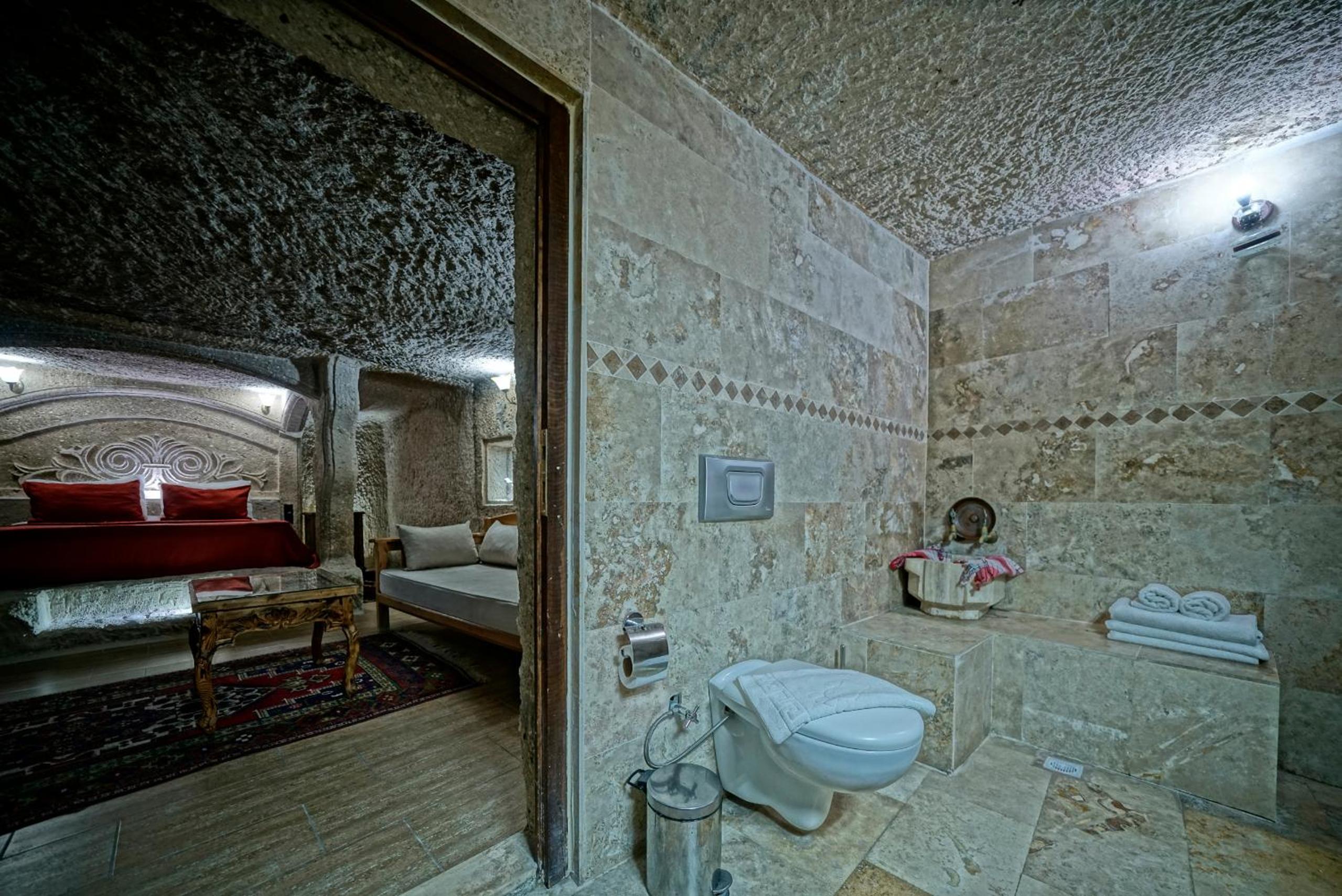 Double Cave Room  - Photo 4