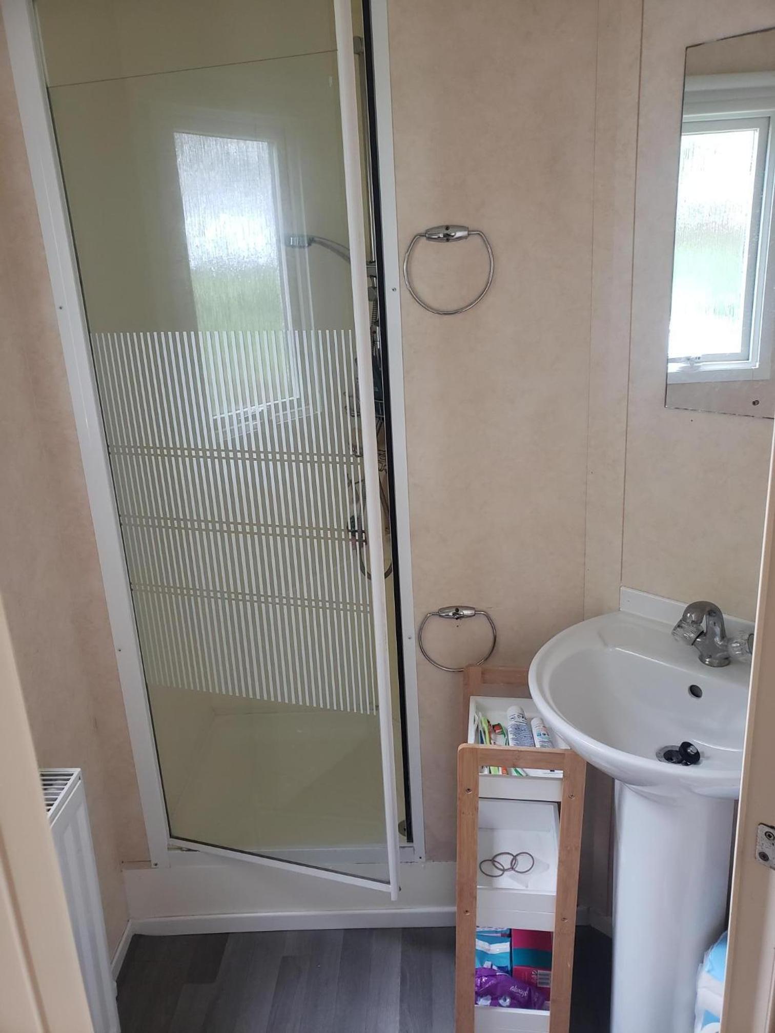 Mobile Home photo 2