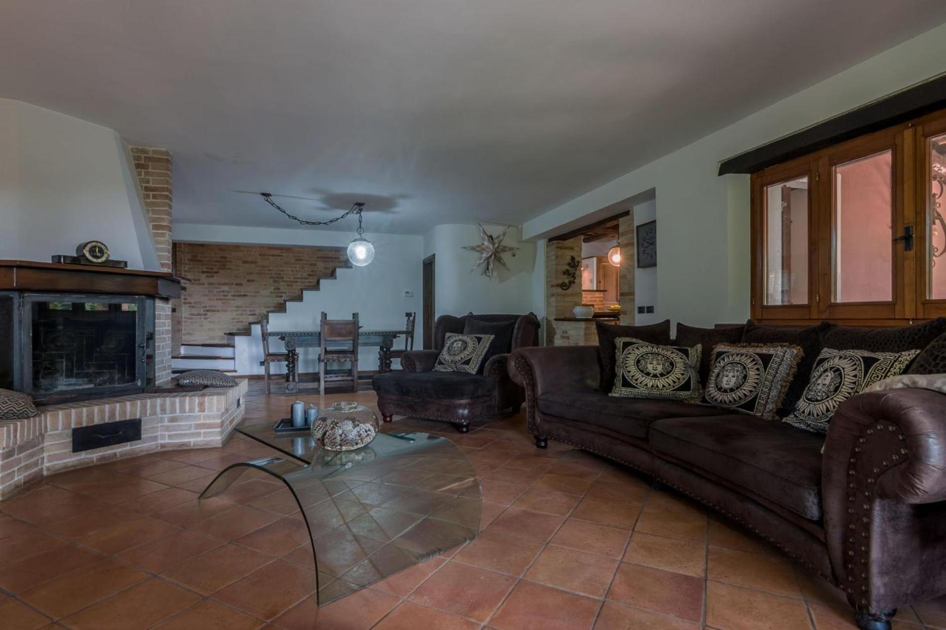 Four-Bedroom Villa photo 2