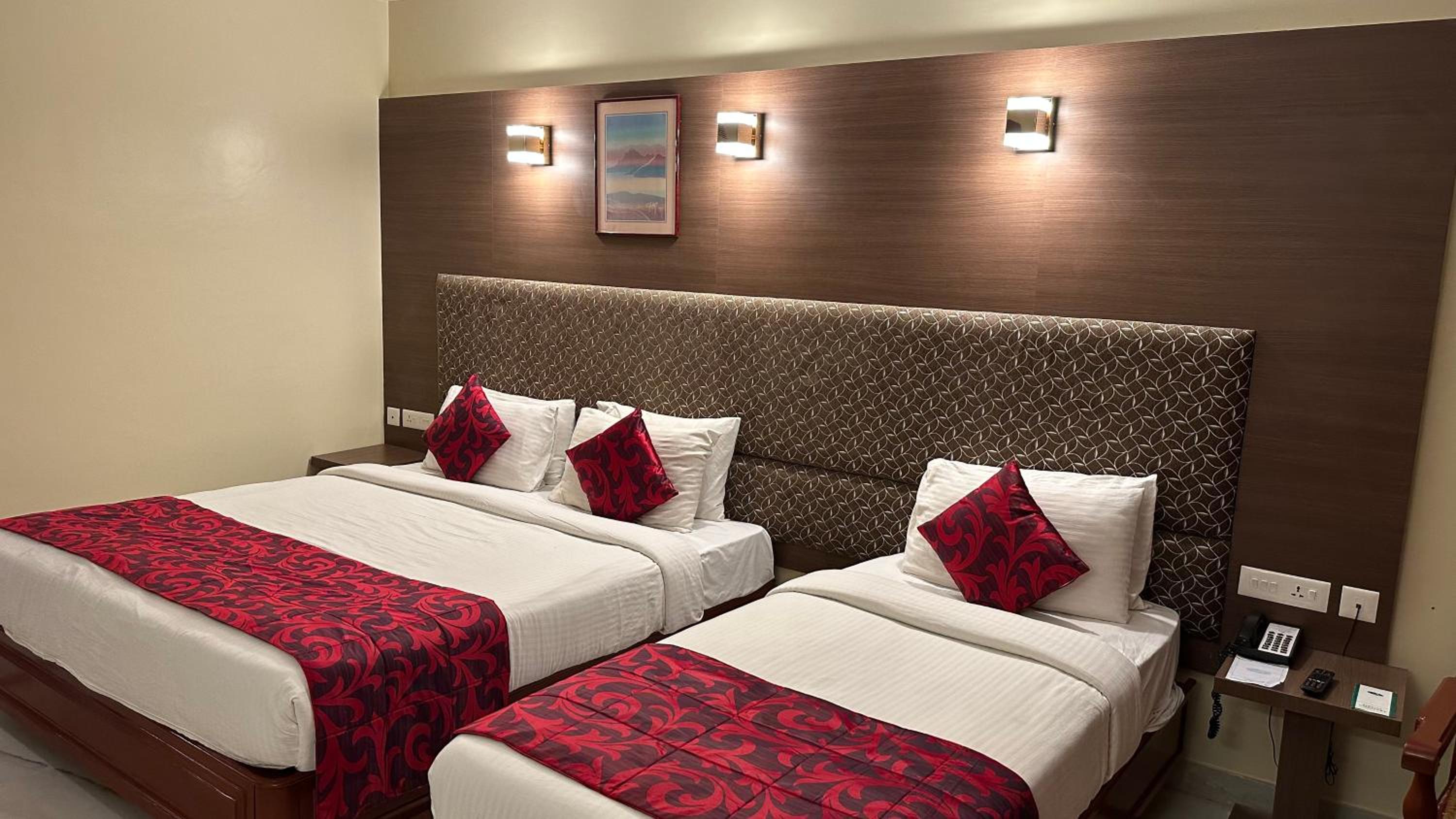 Premium Triple Room - Photo 4