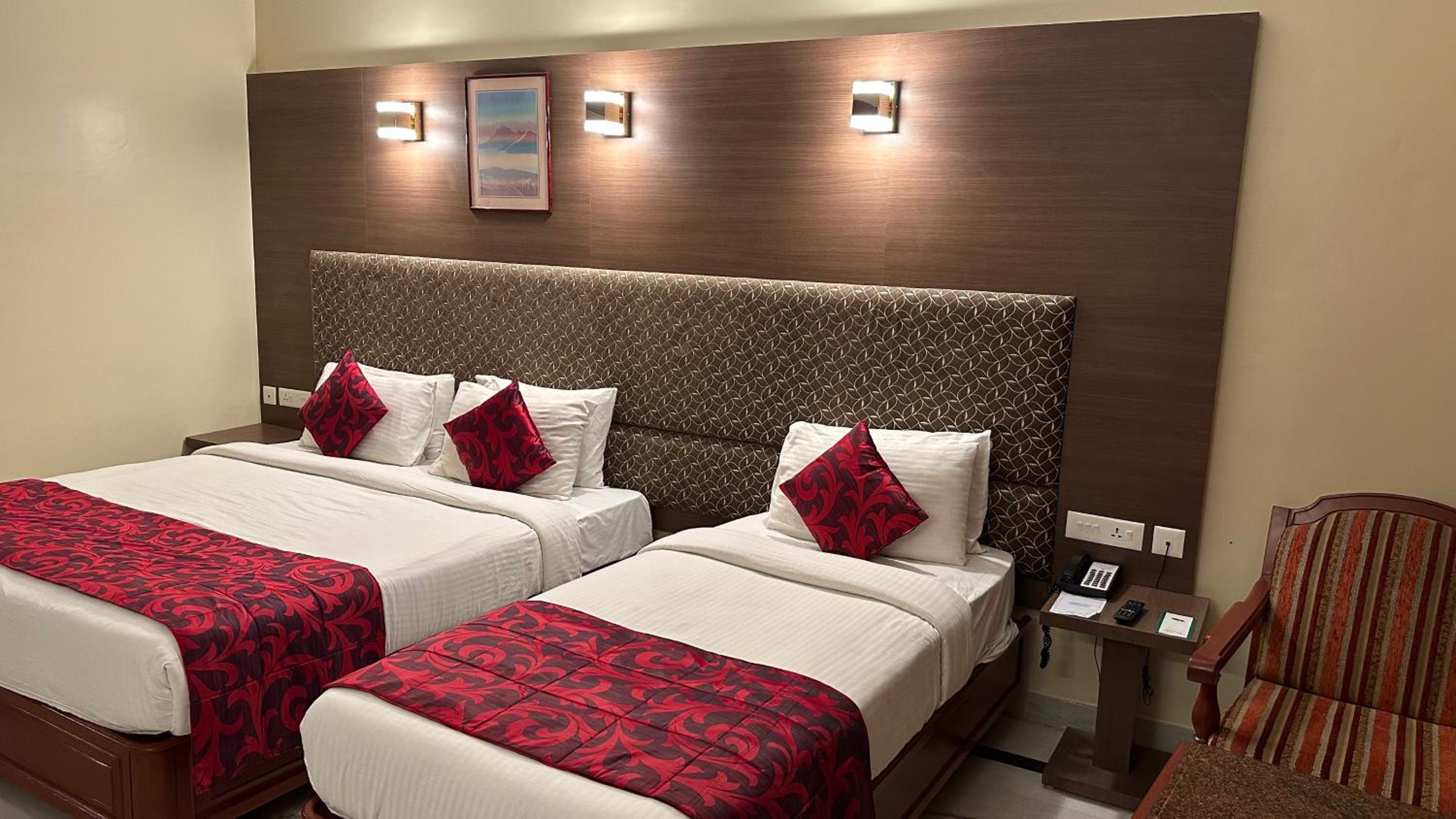 Premium Triple Room - Photo 14