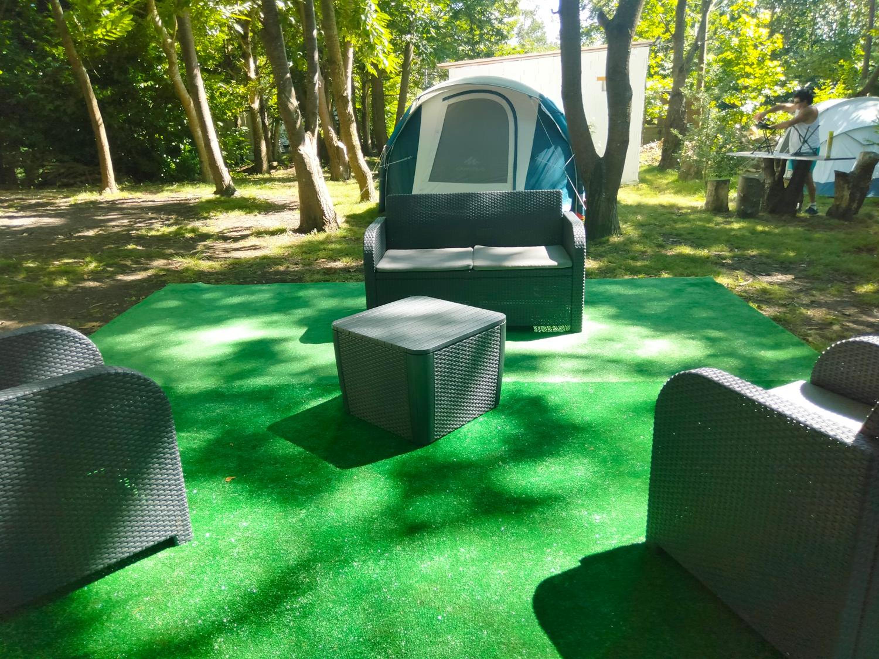 Deluxe Camping Tent - Photo 70
