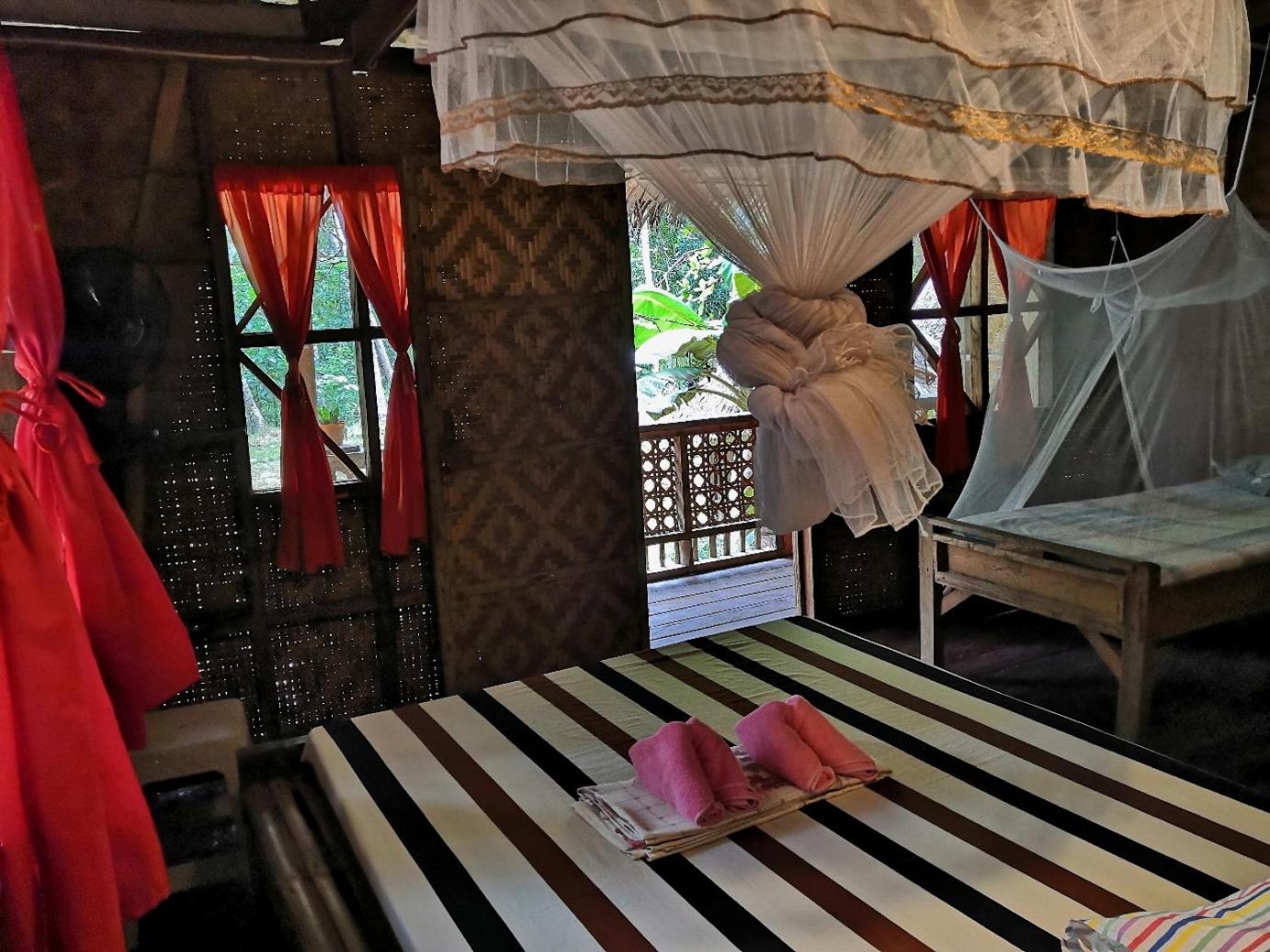 Double Room with Balcony (3 Adults) photo 1