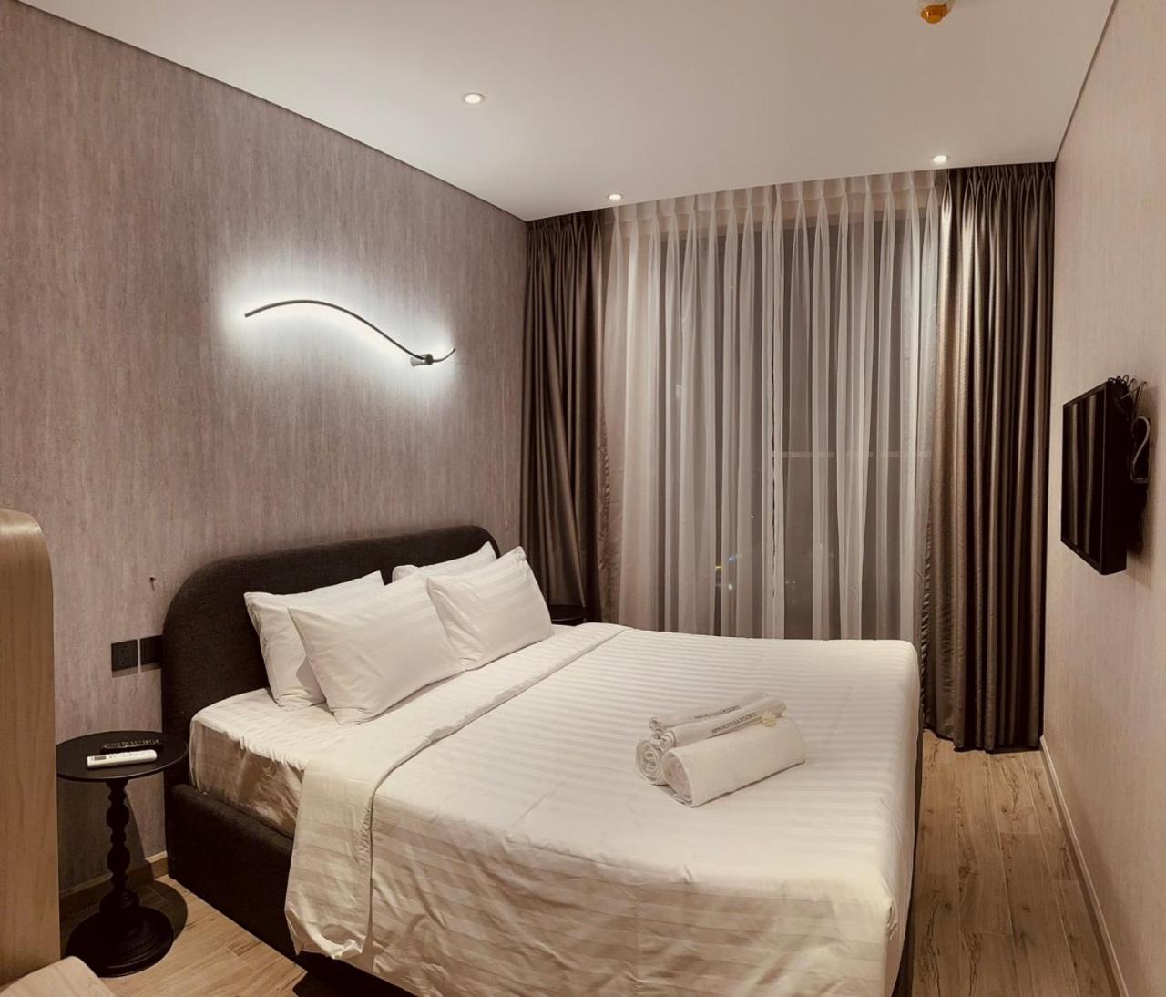 King Room with Balcony photo 3