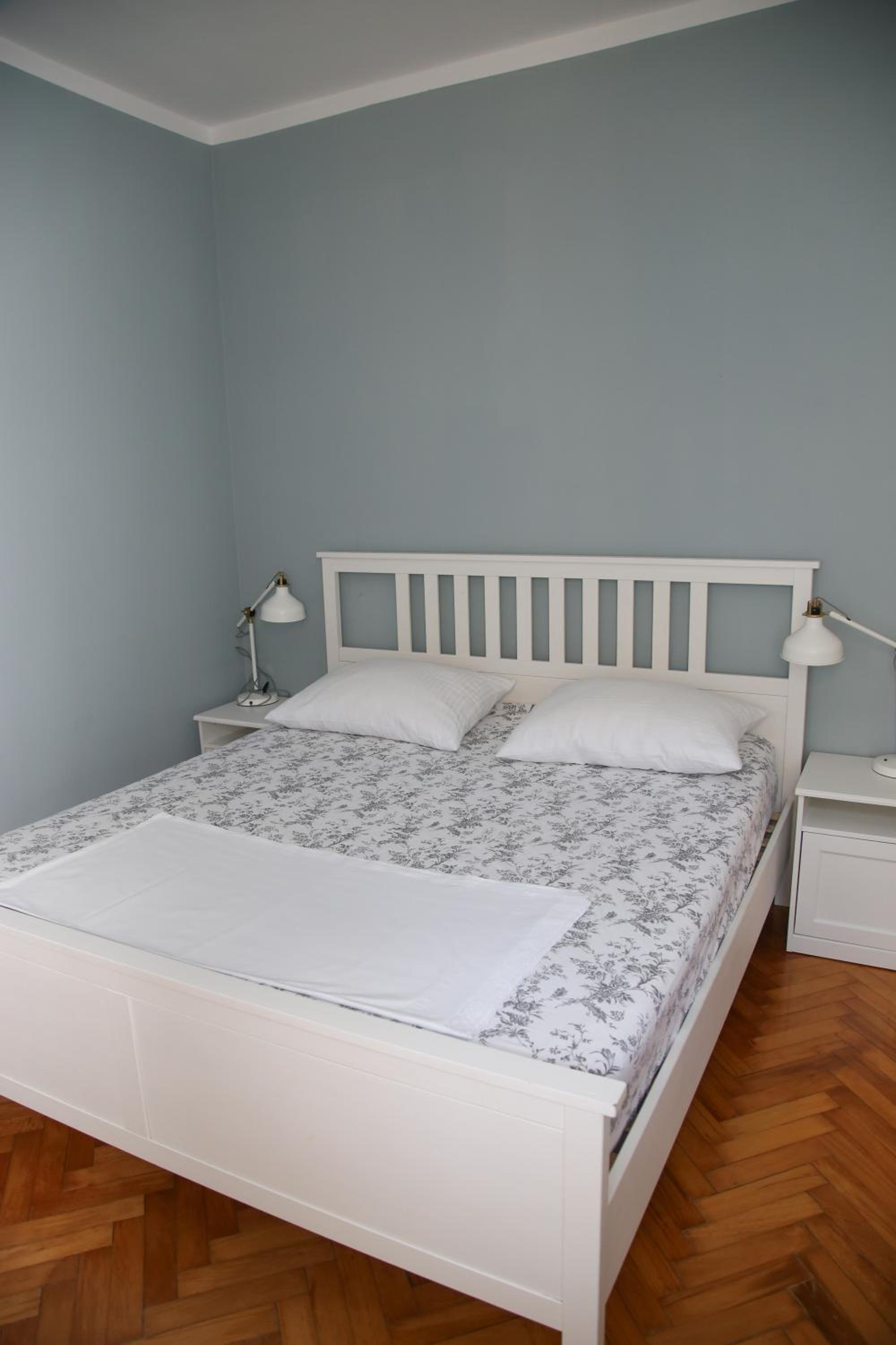 Apartment - Photo 32