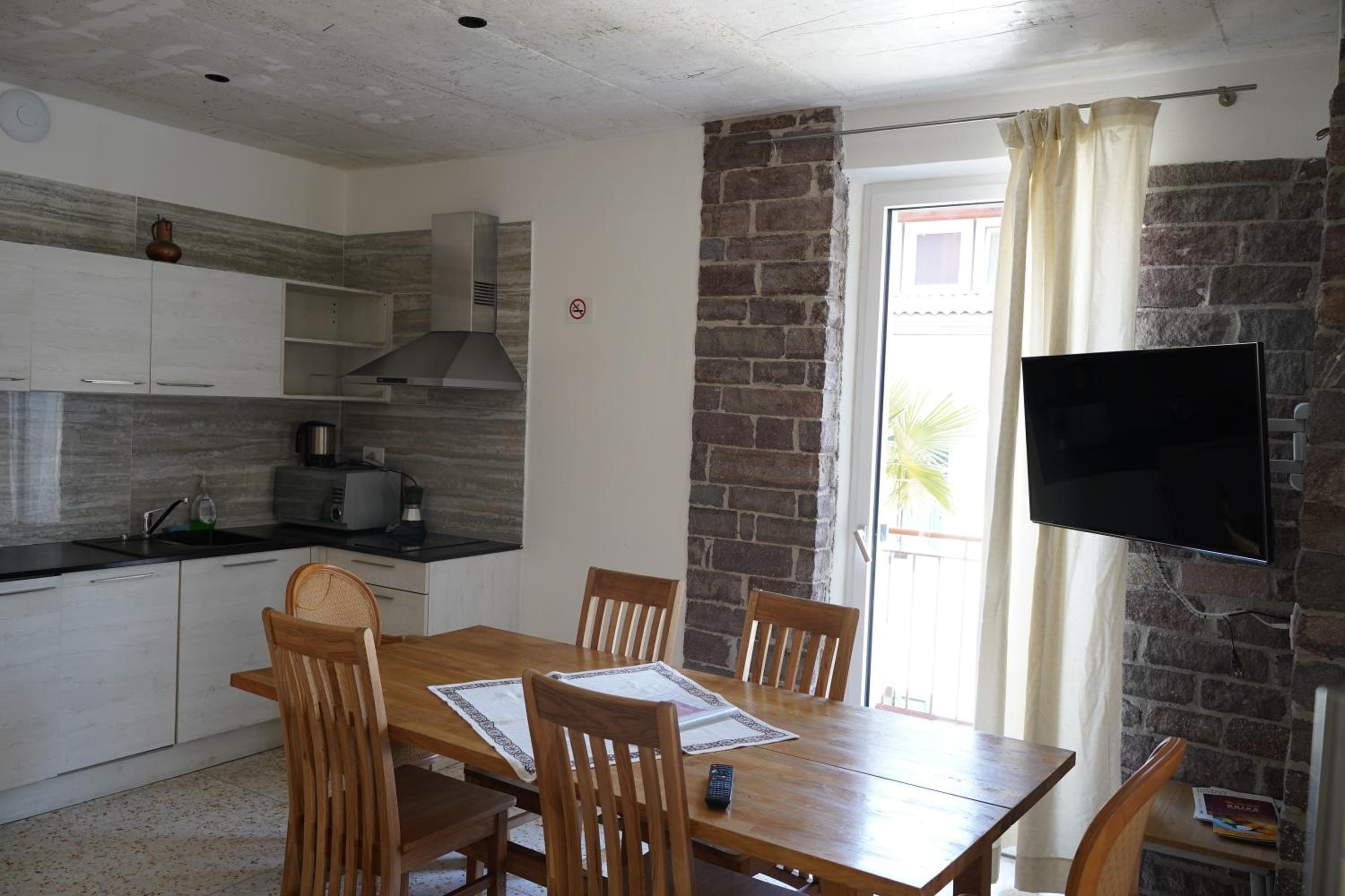 Two-Bedroom Apartment - Photo 15