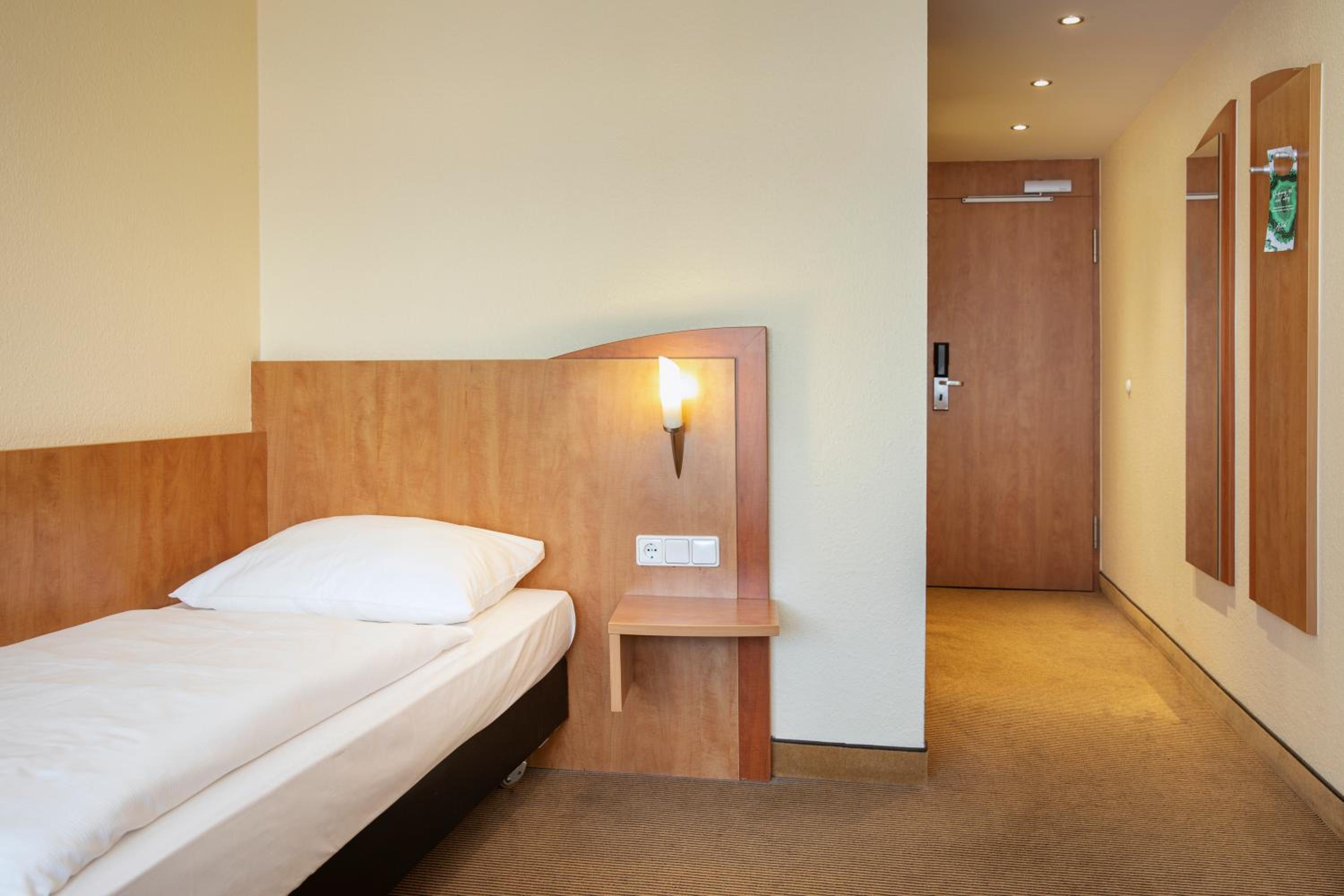 Economy Single Room photo 2