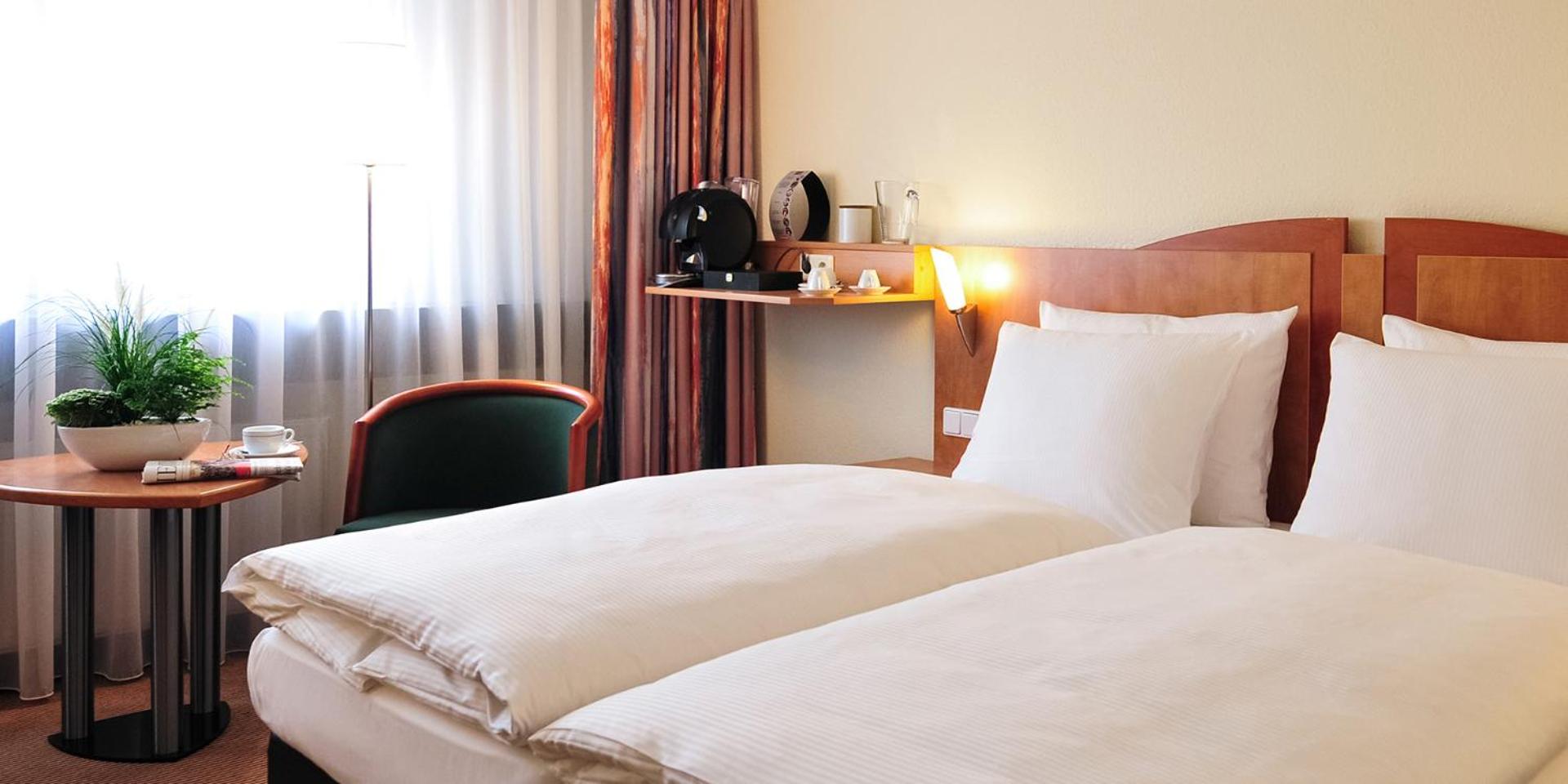 Business Double Room - Photo 3