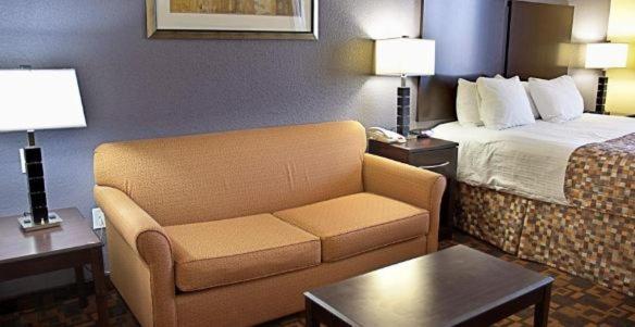 King Room with Sofa Bed