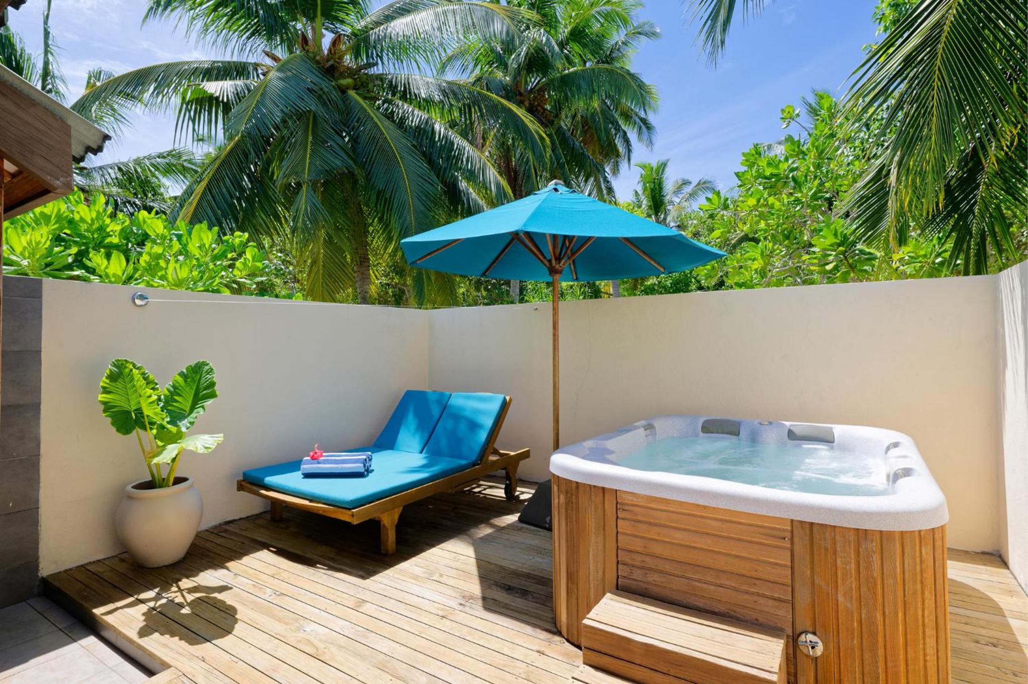 Premium Beach Villa with Whirlpool photo 2