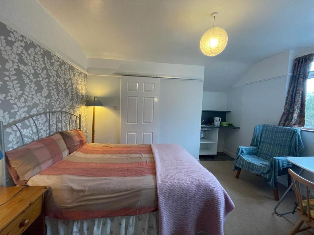 Double Room with Private Bathroom photo 1