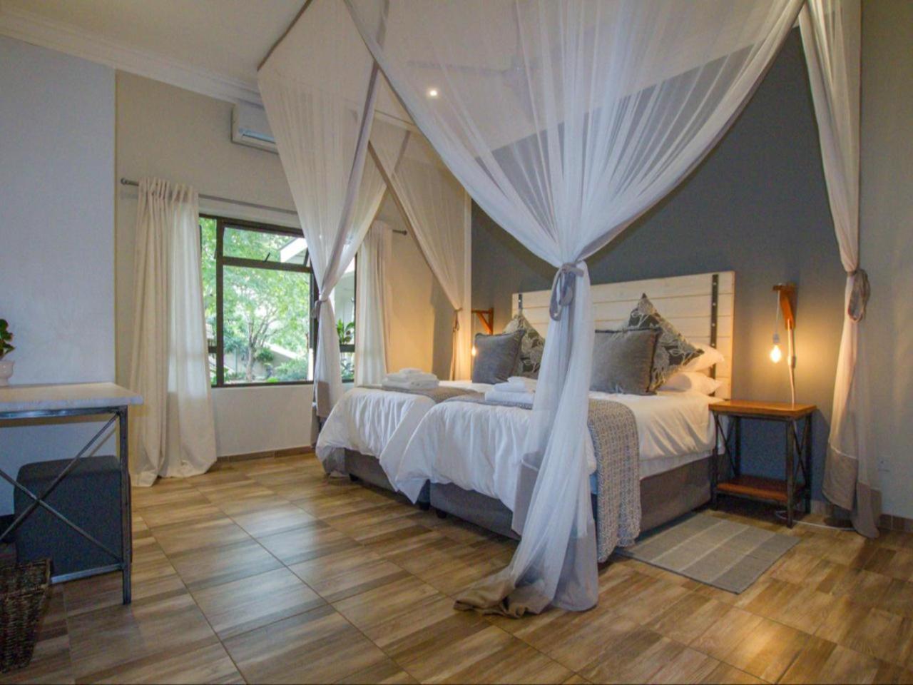 Luxury Holiday Home photo 1