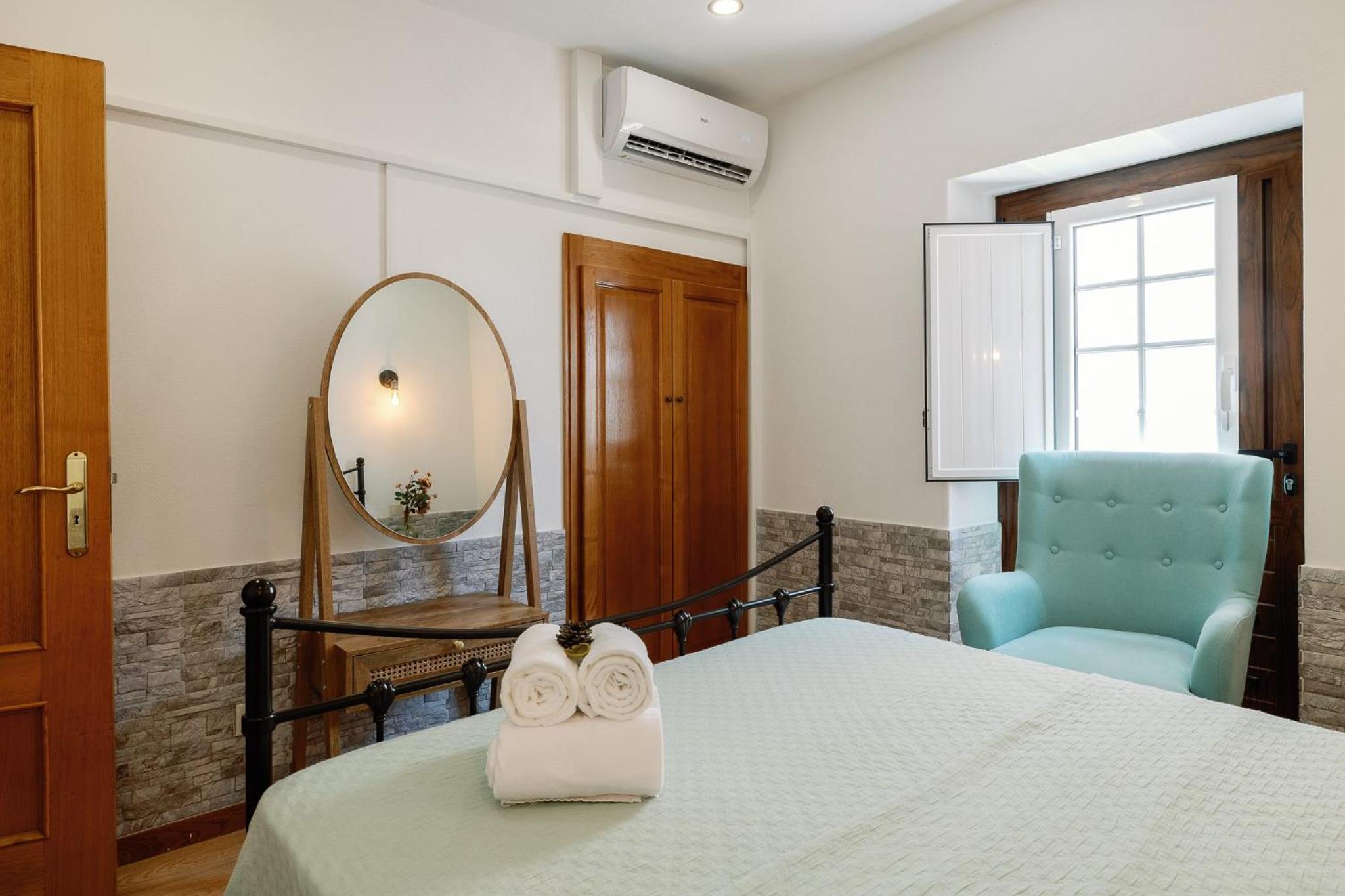 One-Bedroom Apartment - Photo 24