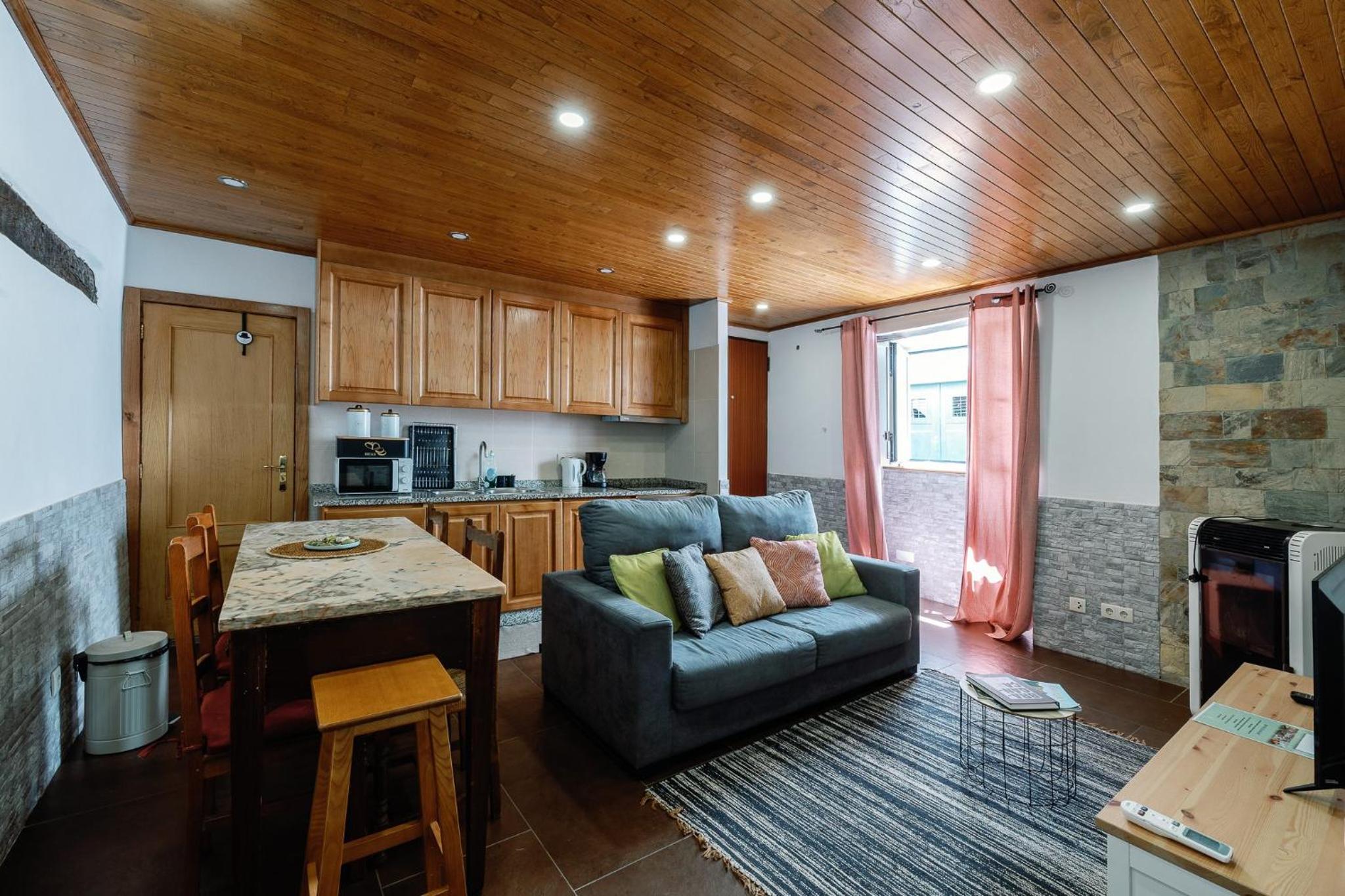 One-Bedroom Apartment - Photo 22