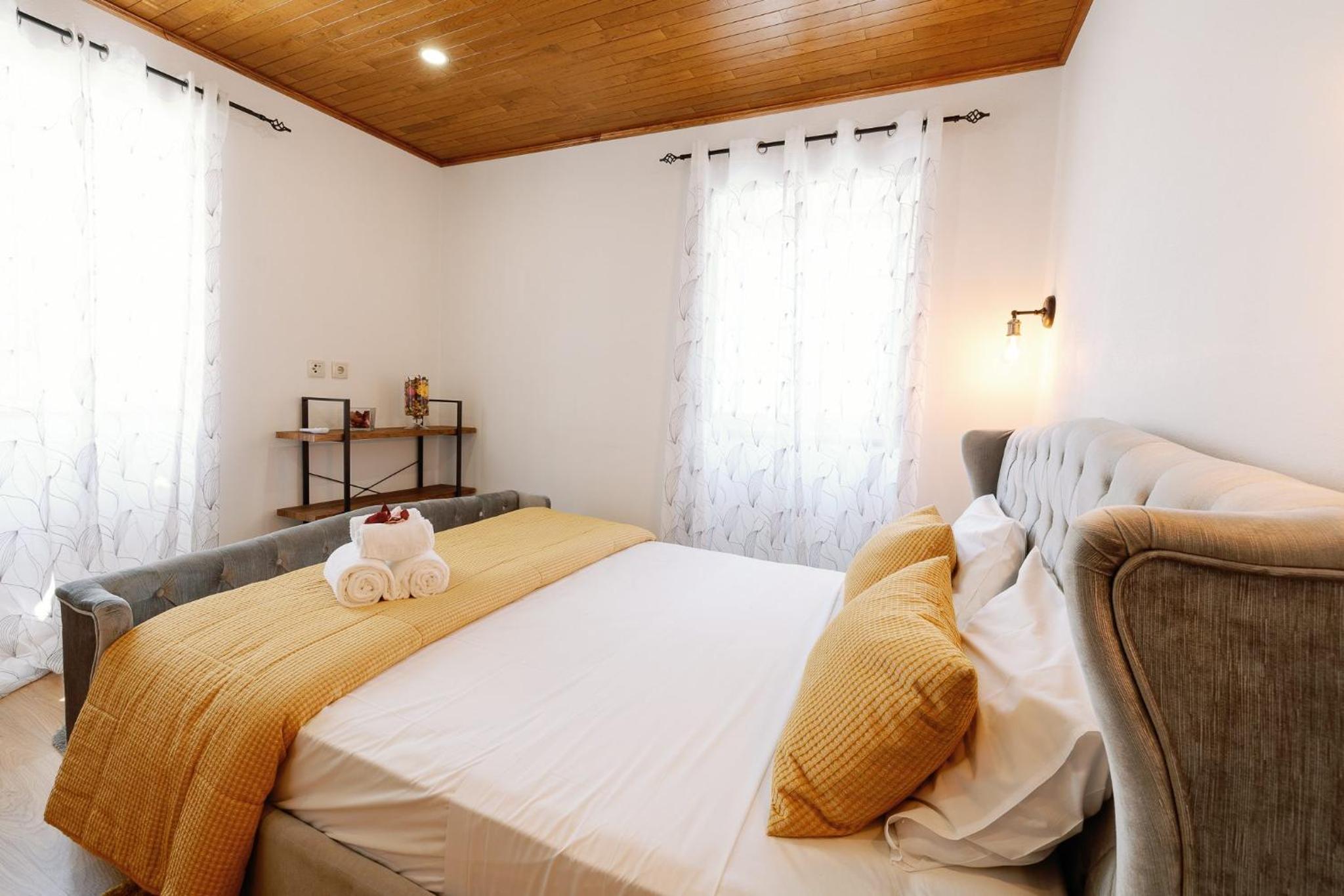Apartment - Split Level - Photo 6