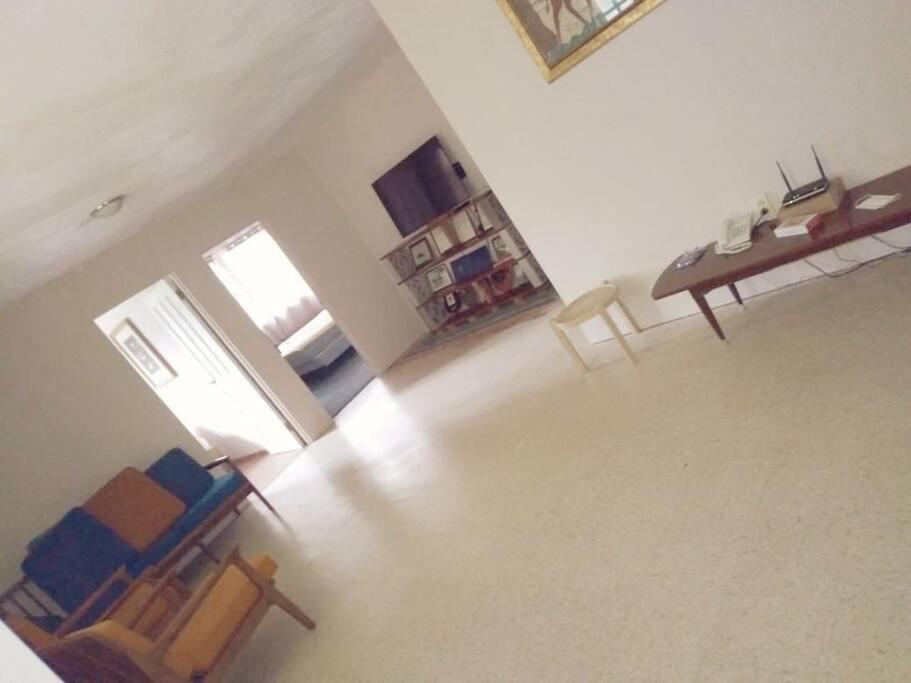 Three-Bedroom House photo 3