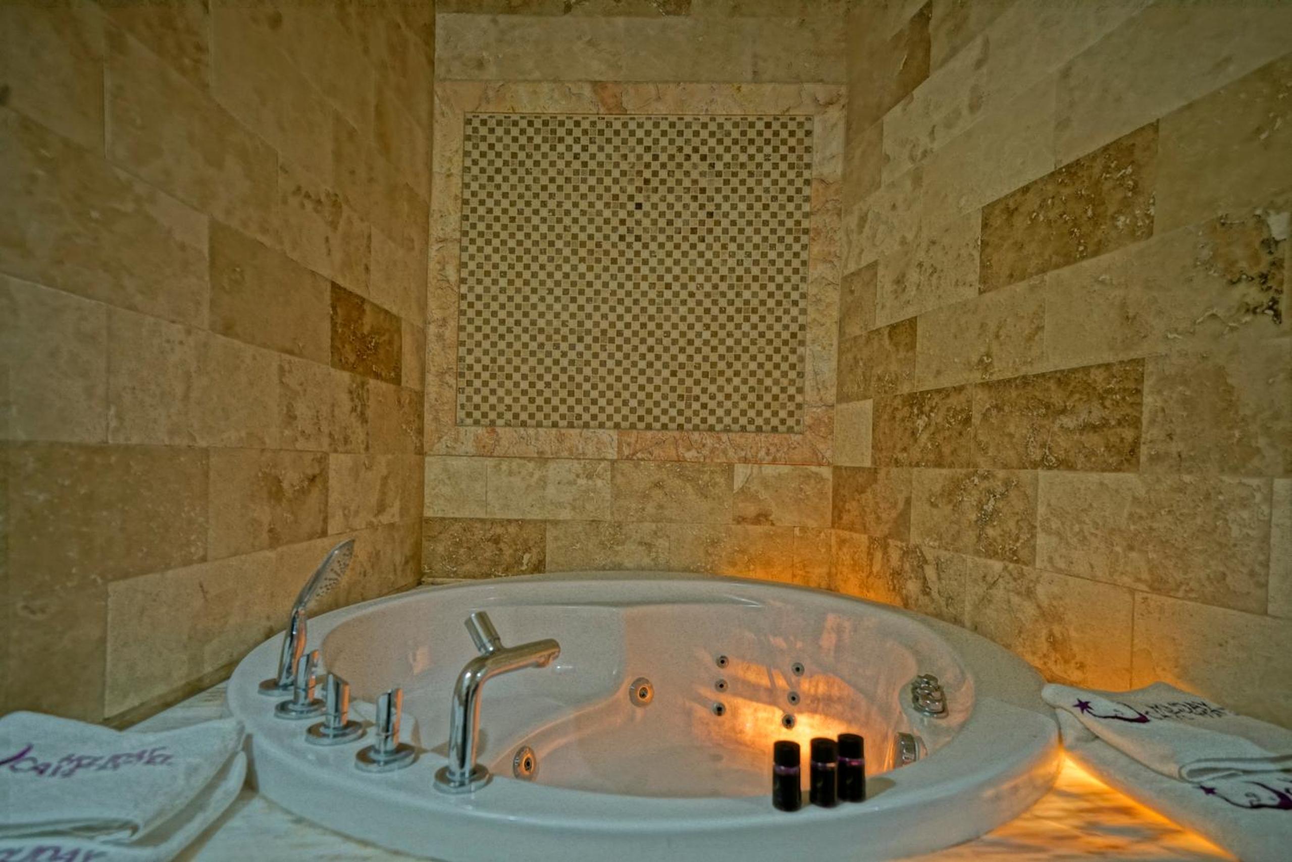 Sultan Cave Suite - Photo 28