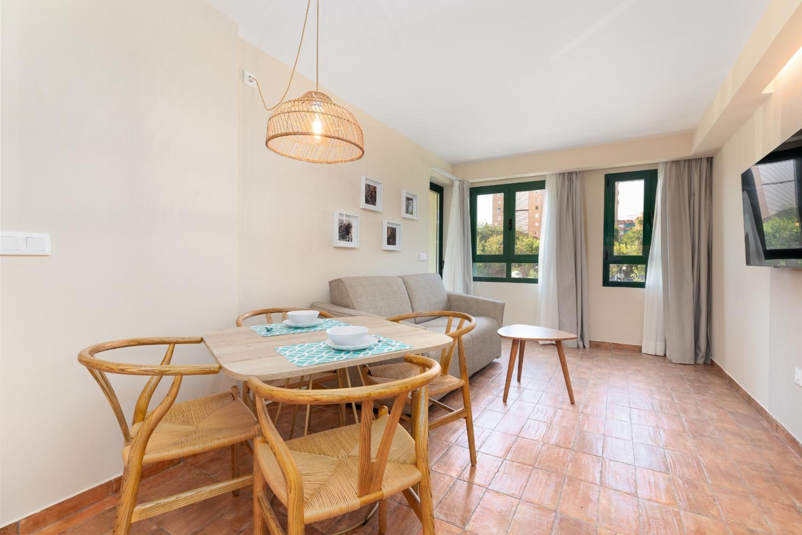 Apartamento con Balcón