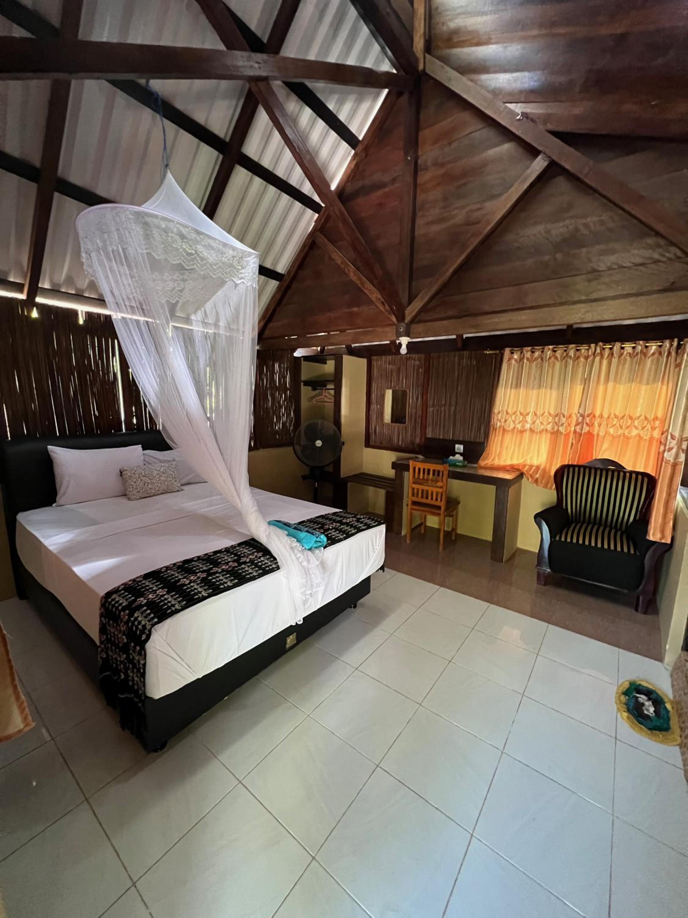 Deluxe Bungalow with Garden View