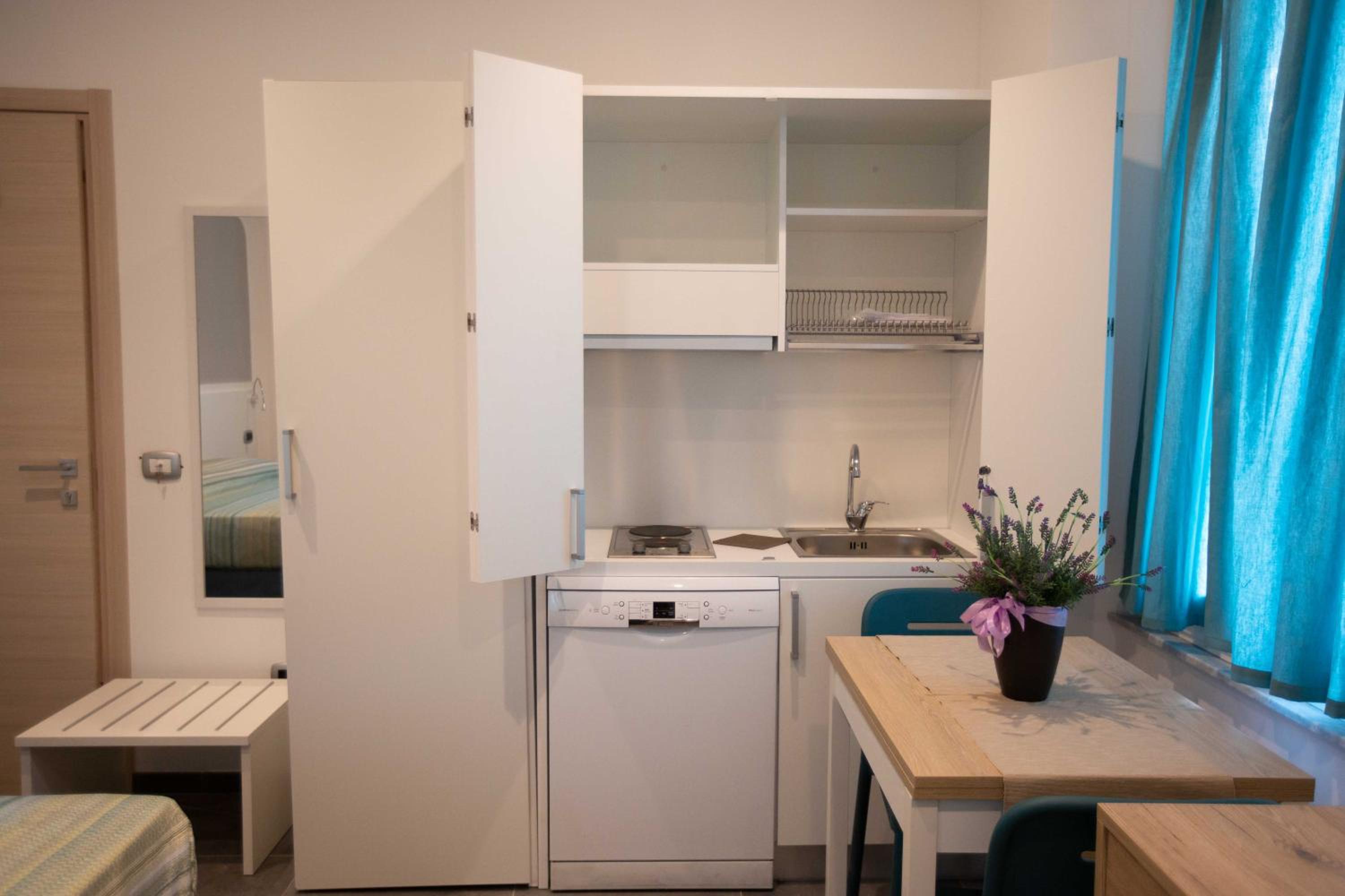 Two-Bedroom Deluxe Apartment with Garden View photo 3