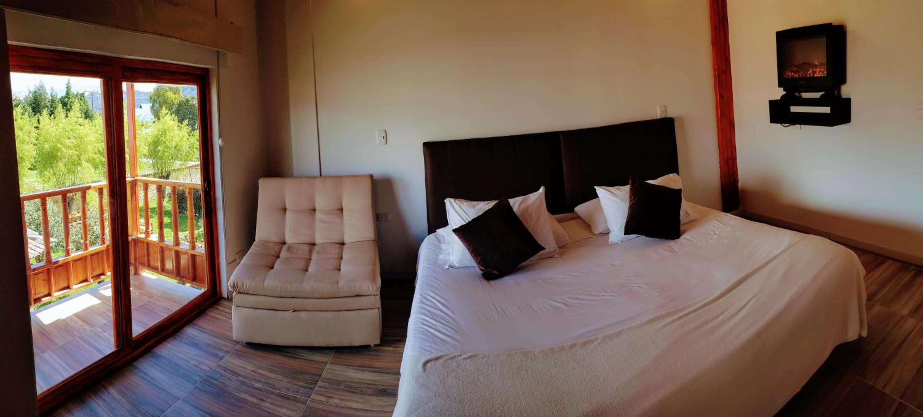 Superior Triple Room photo 2