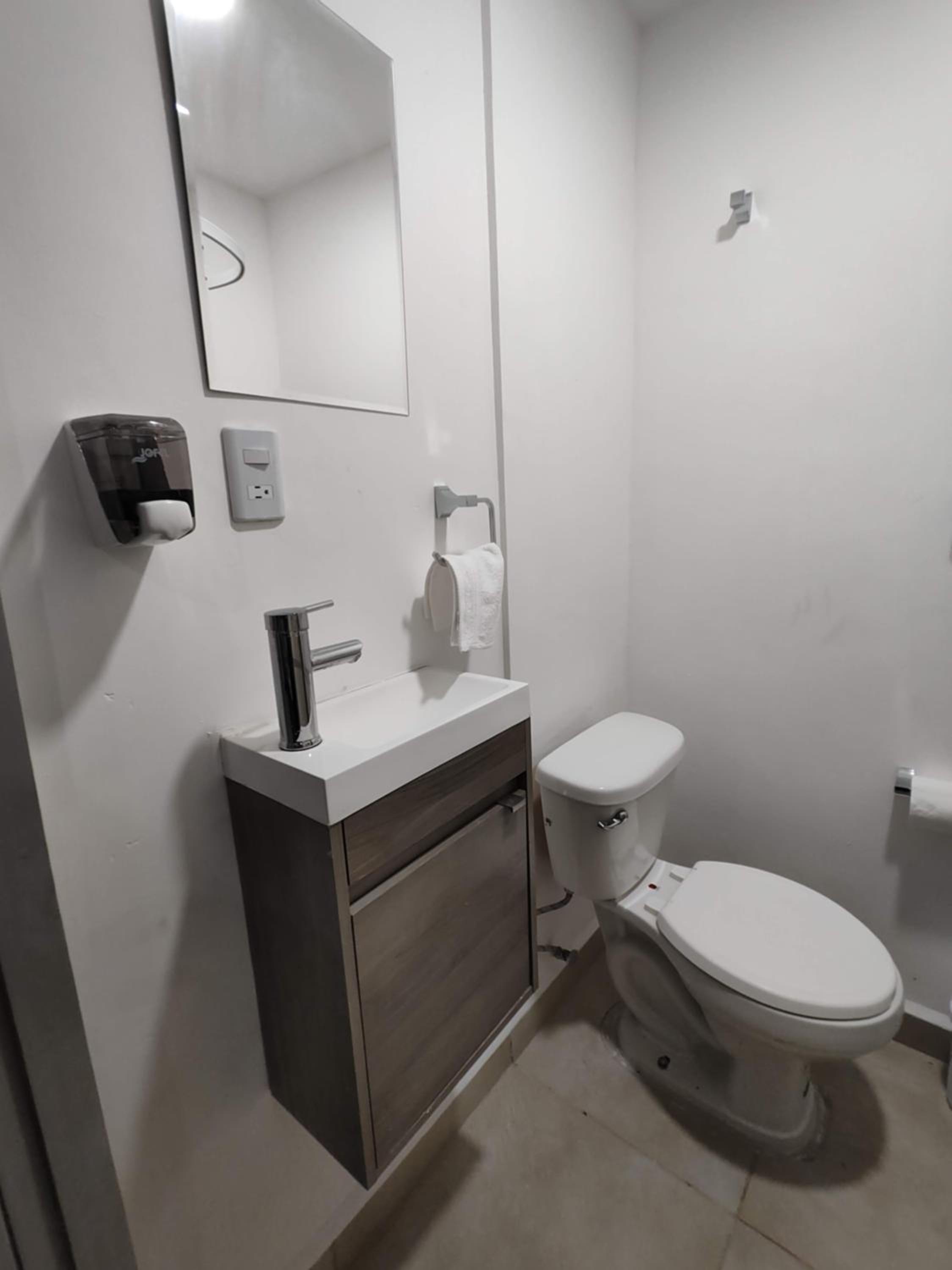 Double Room with Private Bathroom photo 3