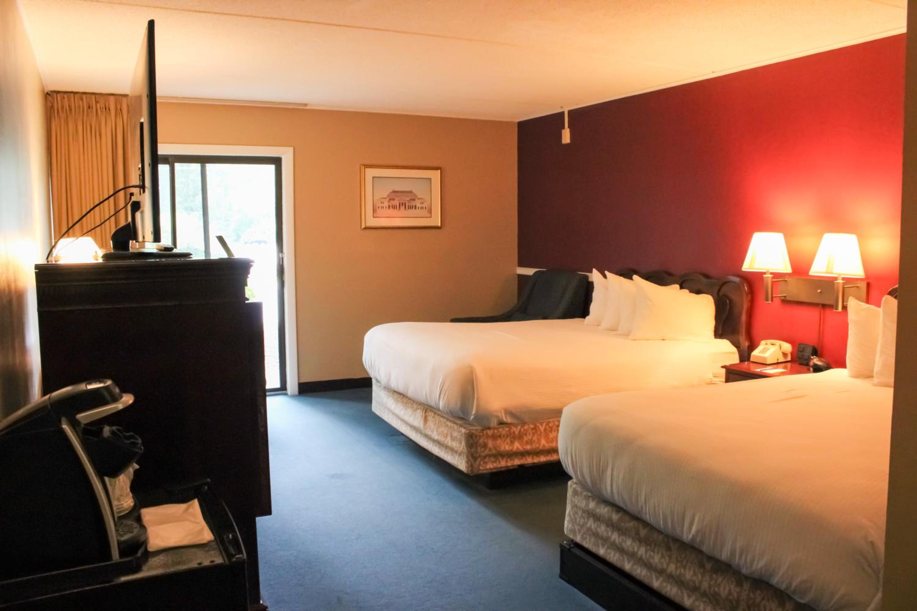 Queen Room - Photo 5