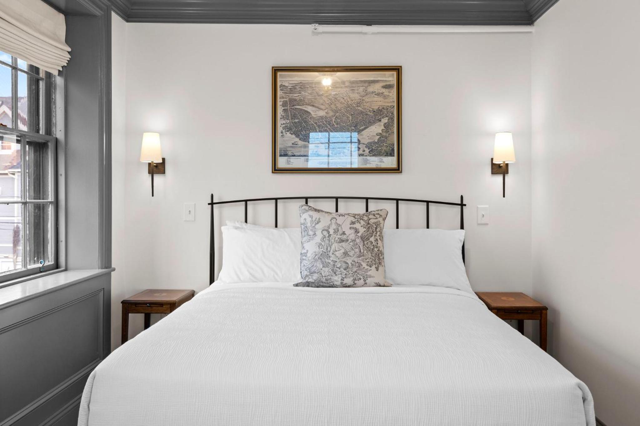 Two-Bedroom Suite - Photo 7