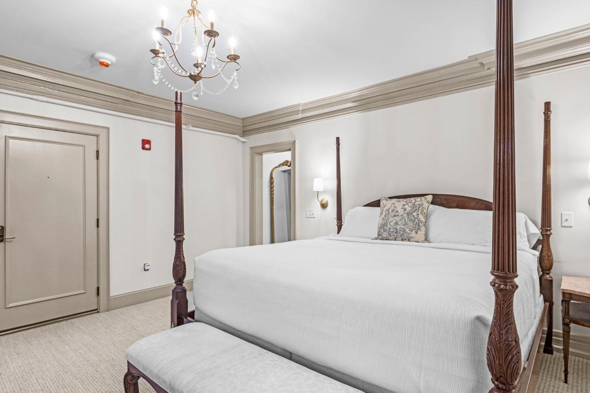 Two-Bedroom Suite - Photo 1