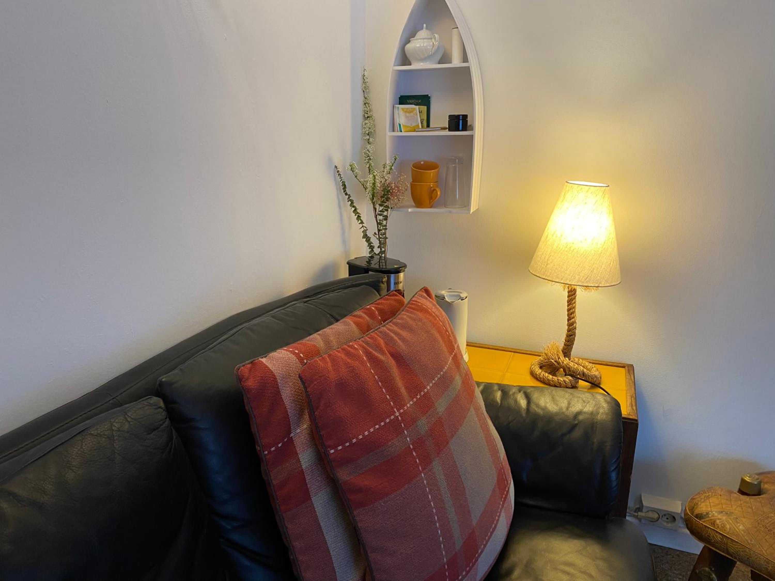 Single Room with Shared Bathroom