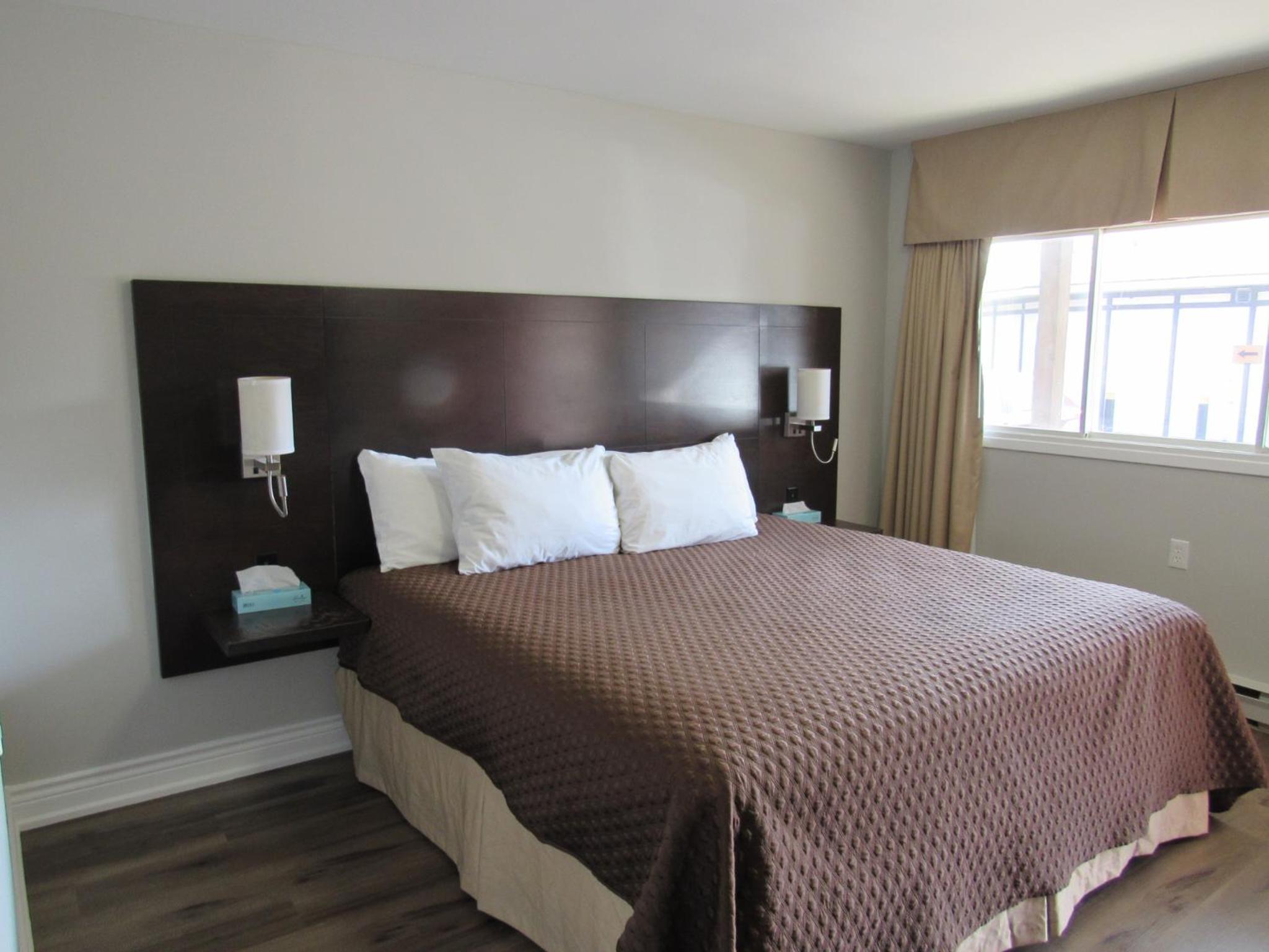 Classic King Room photo 1
